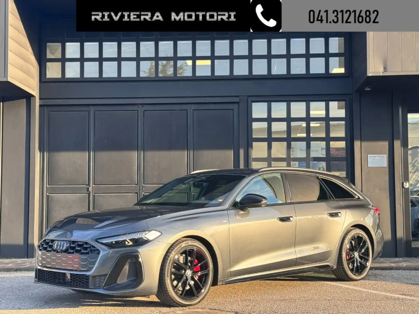 Audi A5 Avant TDI 204CV S tronic mHEV+ S Line edition Grau - 1