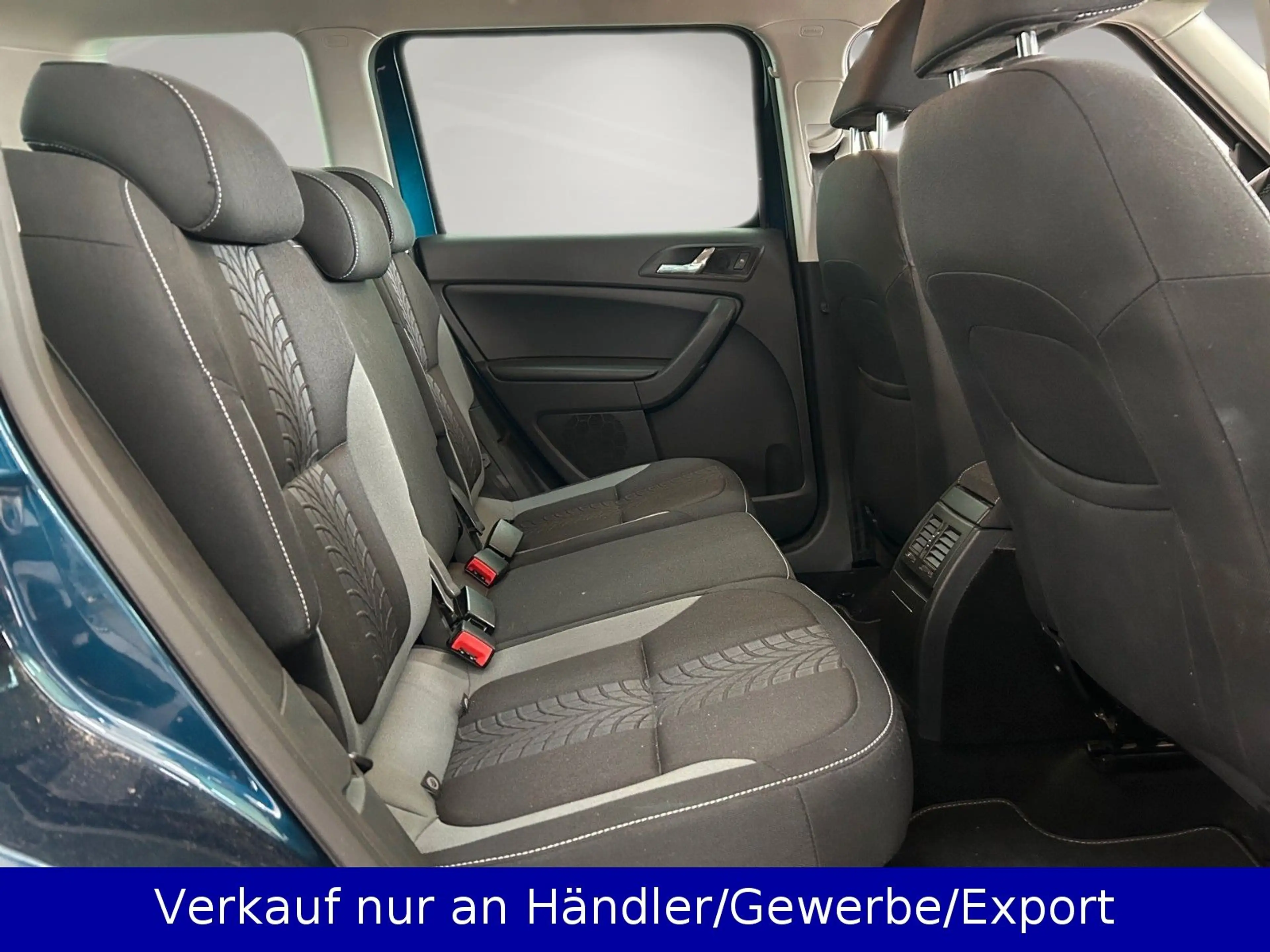 Skoda Yeti 1.4 TSI Automatik AAC Xenon SHZ PDC — photo 12