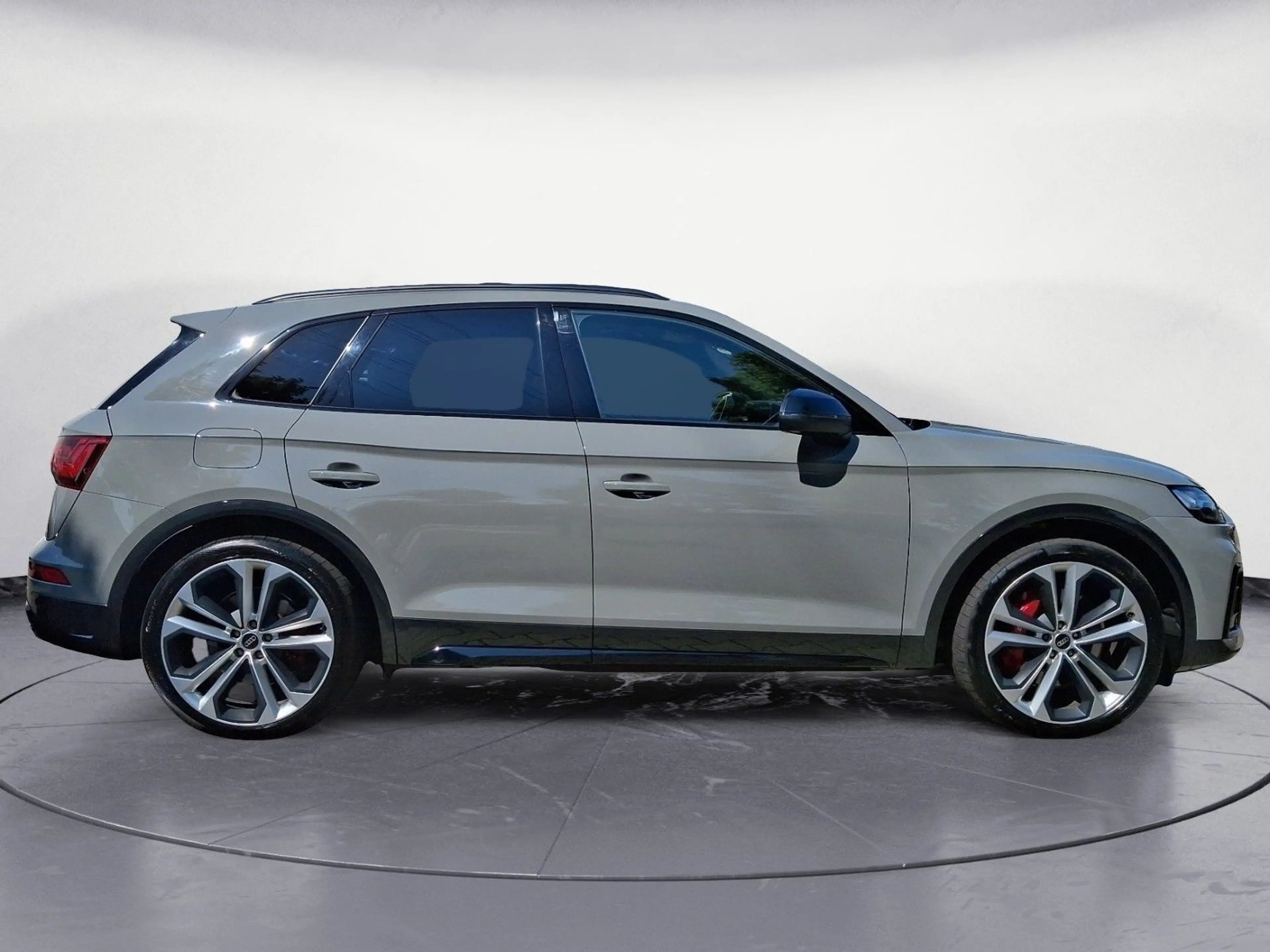 Audi SQ5 3,0 TDI 251 kW q tiptronic — photo 6