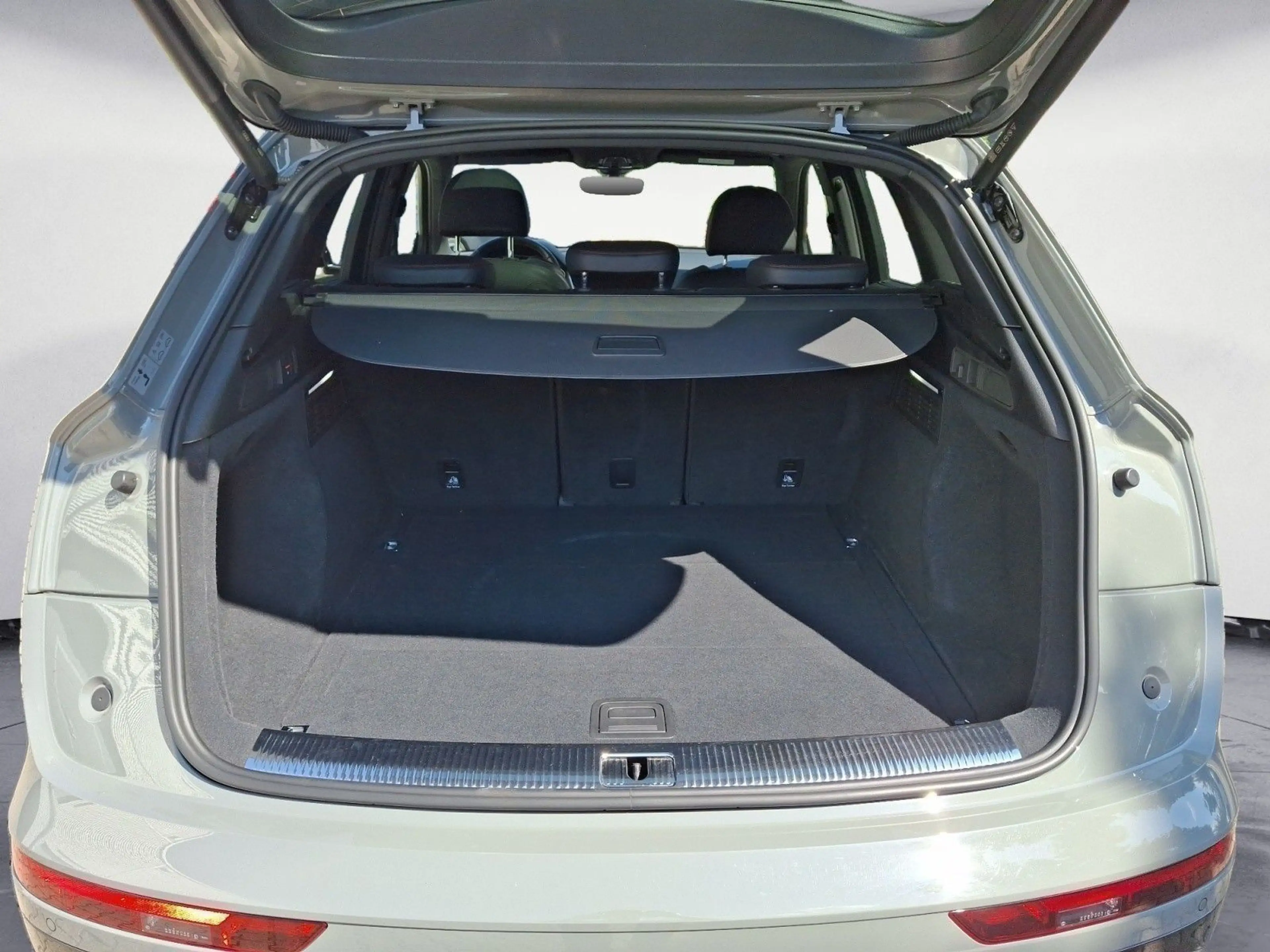 Audi SQ5 3,0 TDI 251 kW q tiptronic — photo 15
