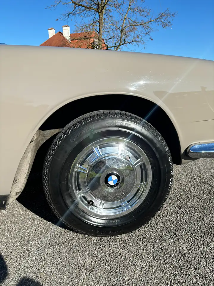 BMW 3200 CS Bertone V8 | 2. Hand | El. Schiebedach | Absolute Rarität, foto 4