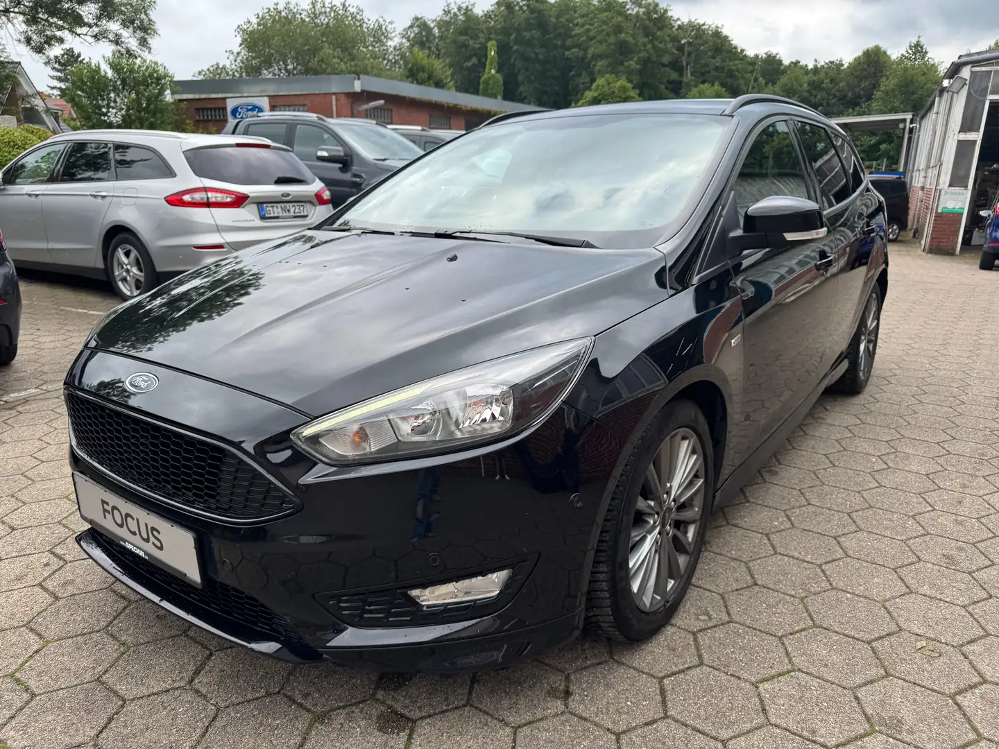 Ford Focus ST-Line Negro - 1