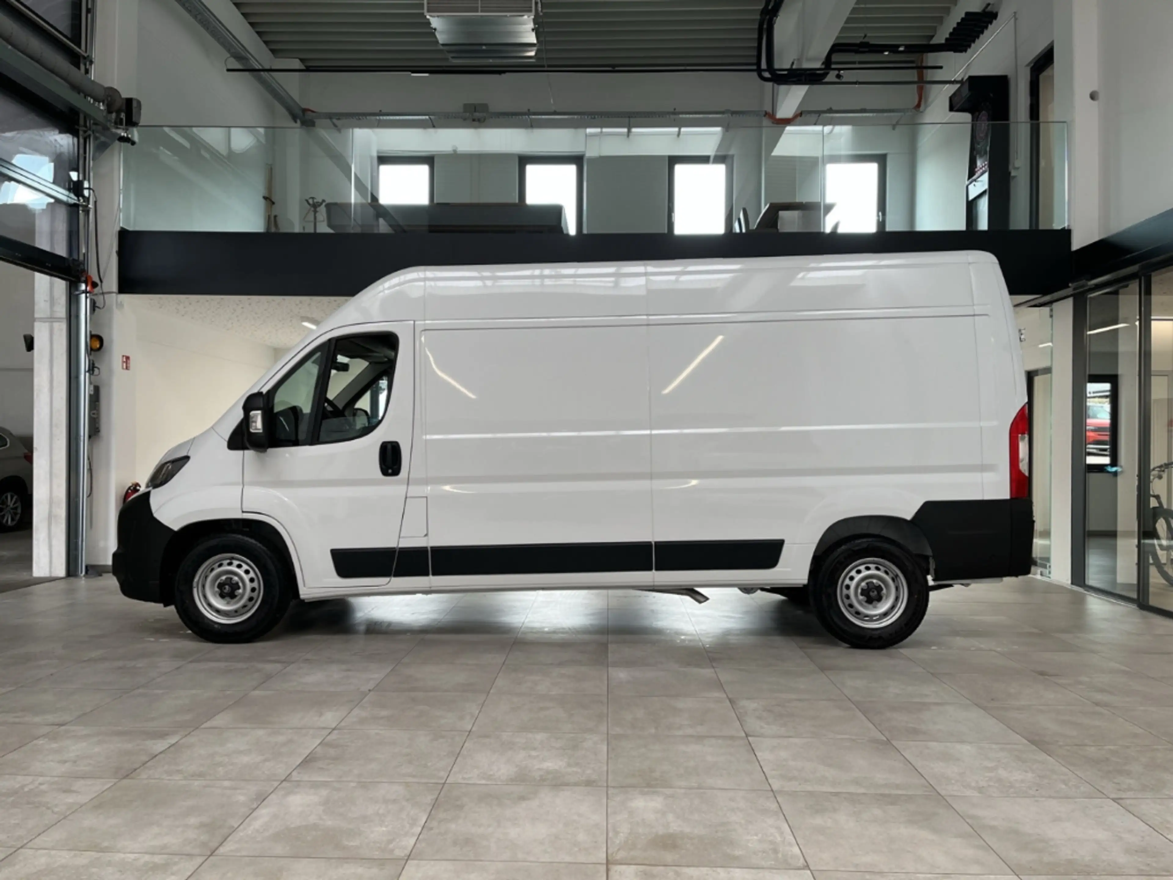 Citroen Jumper Kasten D140 L3H2 3.5t PDC Kamera Tempomat — photo 2