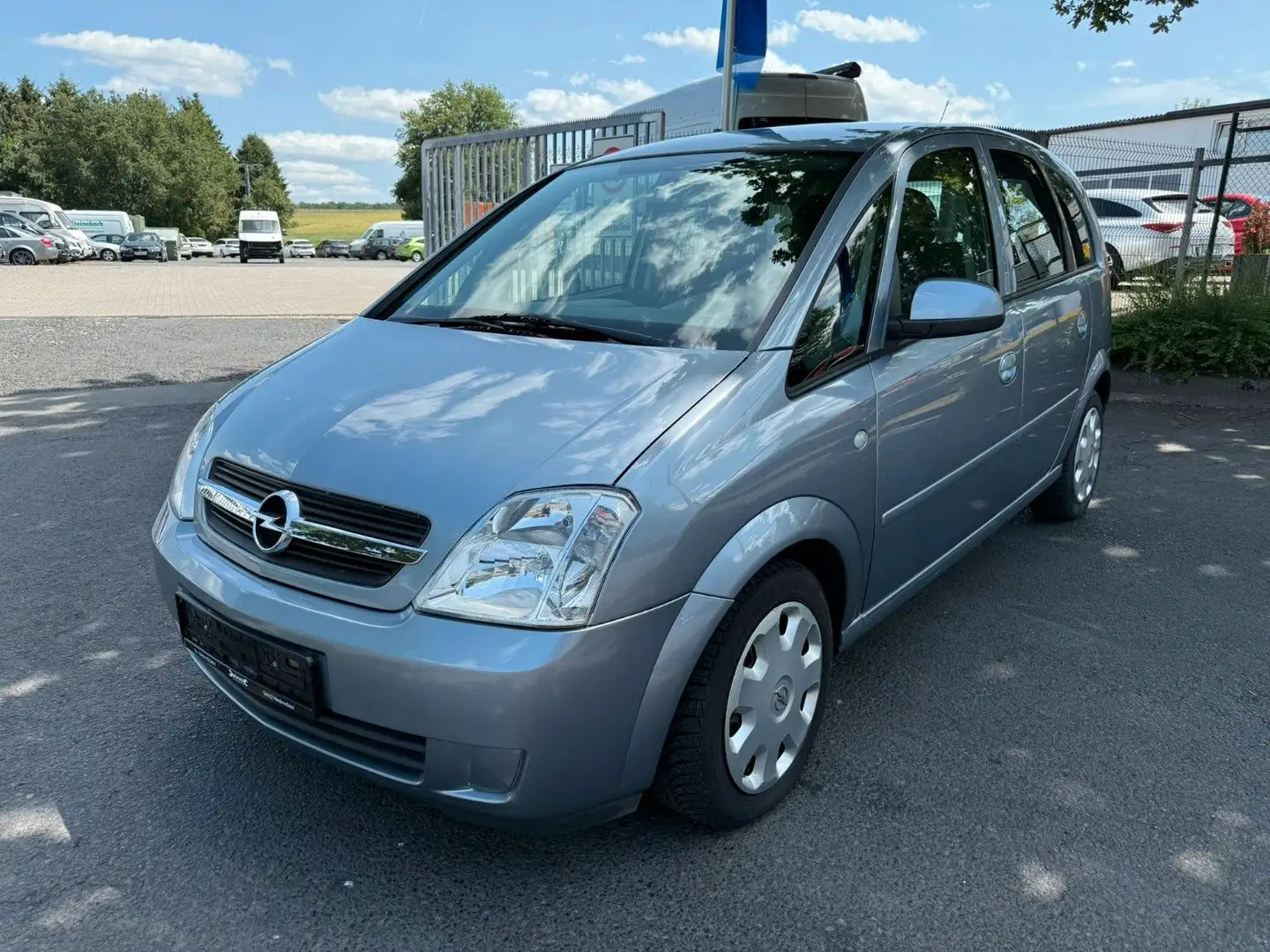 Opel Meriva Edition*2Hand*ServiceNeu*TÜVNEU*GARANTIE* Silber - 2