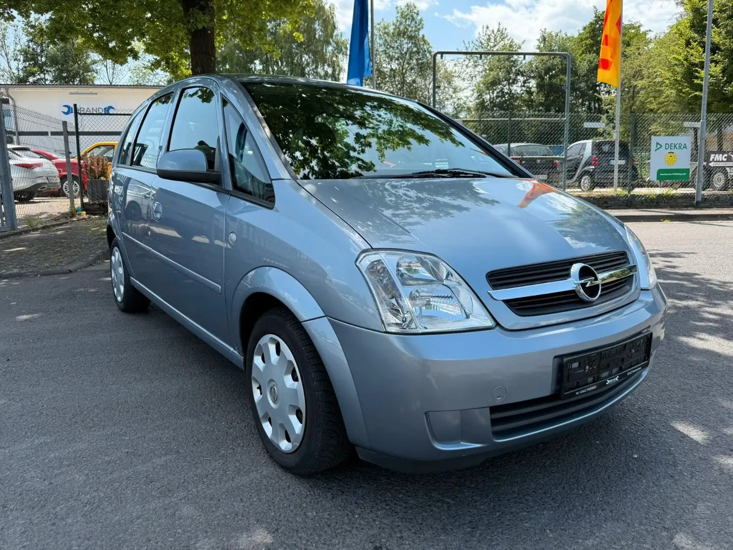 Opel Meriva Edition*2Hand*ServiceNeu*TÜVNEU*GARANTIE* Silber - 1