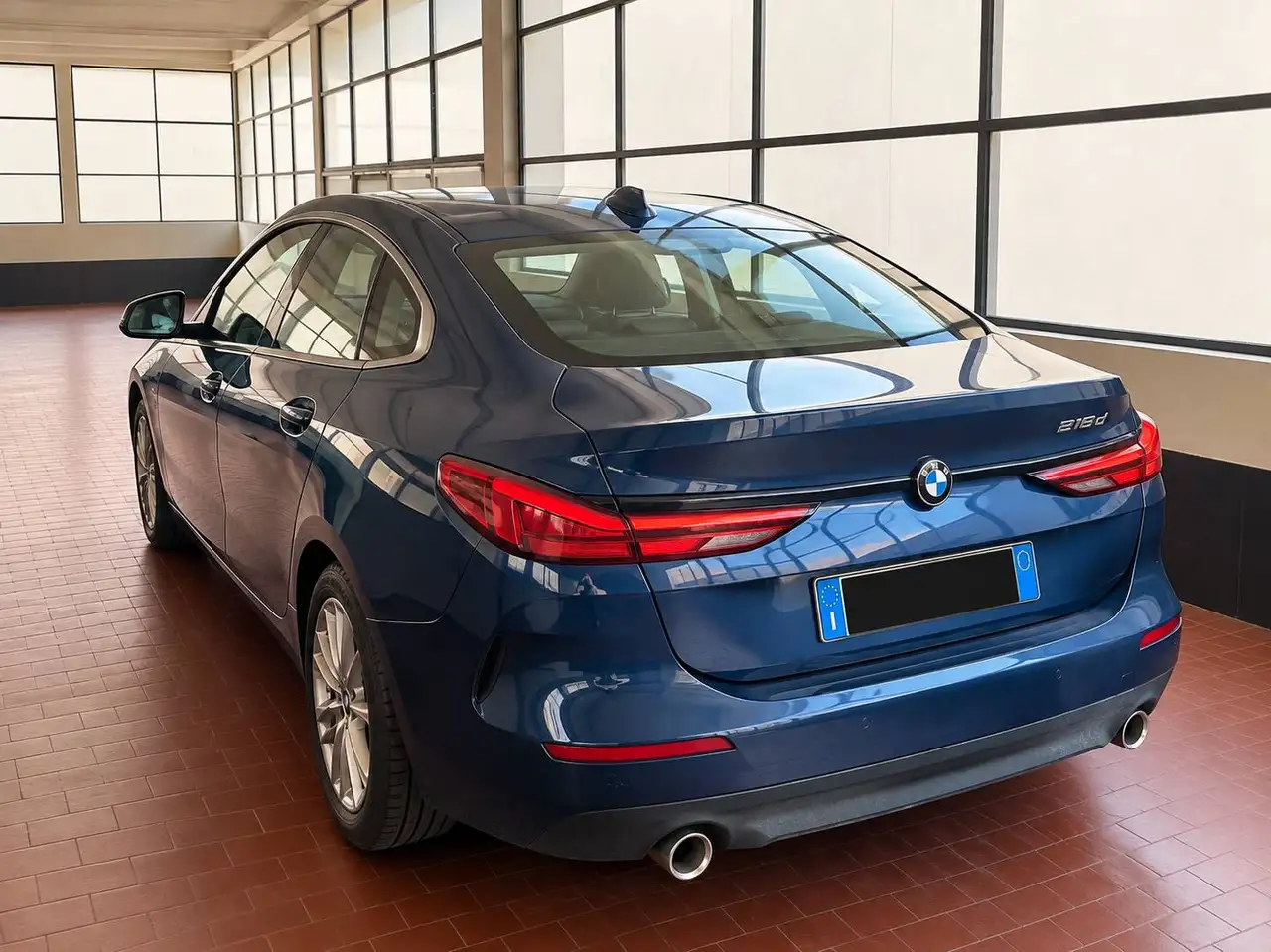BMW 218