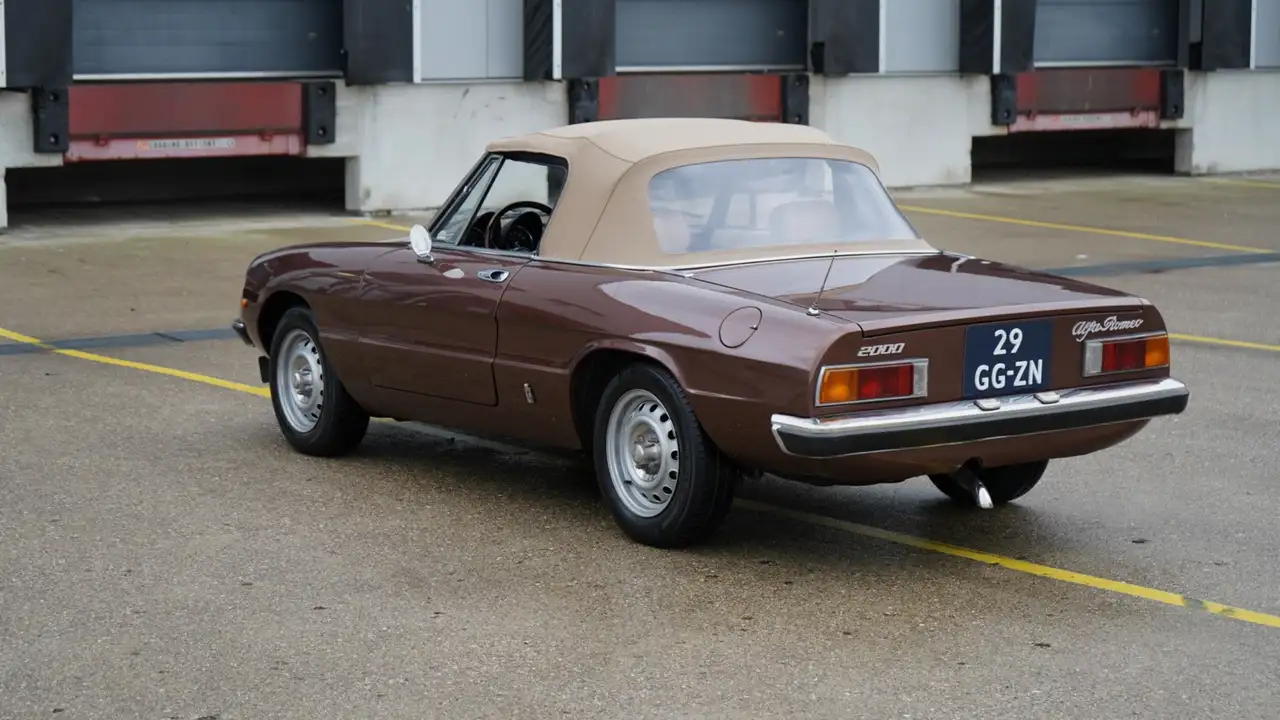 Alfa Romeo Spider 1.6 Coda Tronca, foto 7