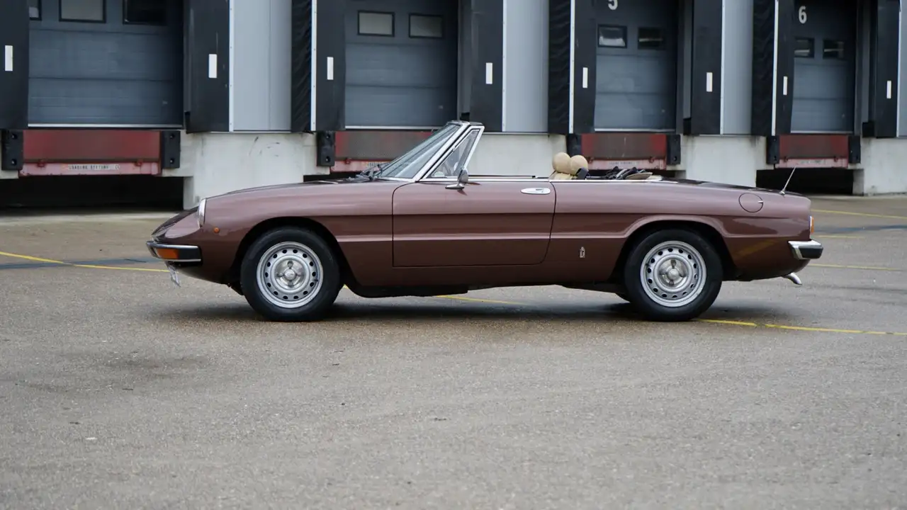 Alfa Romeo Spider 1.6 Coda Tronca, foto 9