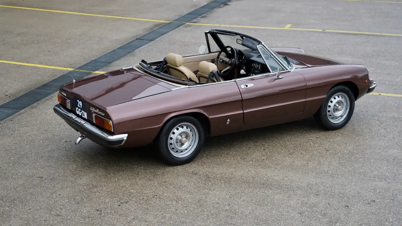 Alfa Romeo Spider 1.6 Coda Tronca, foto 4