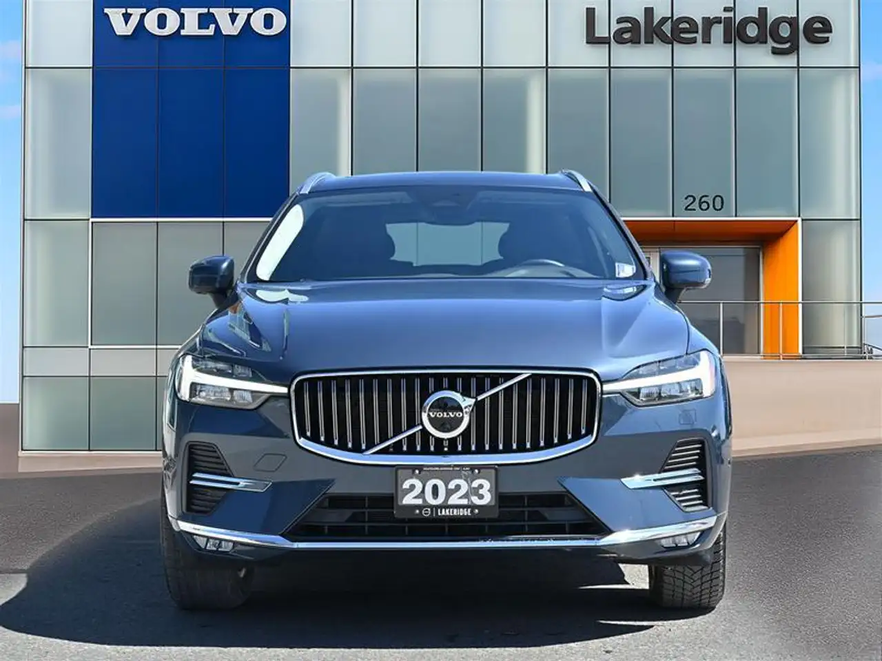 Volvo XC60 снимка Volvo XC60