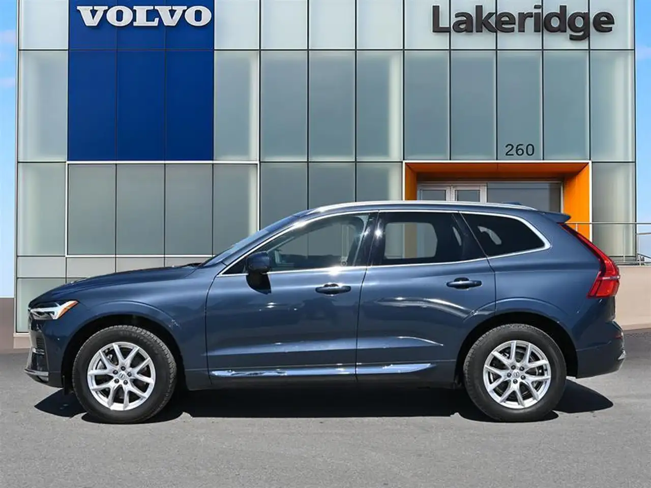Volvo XC60 снимка Volvo XC60
