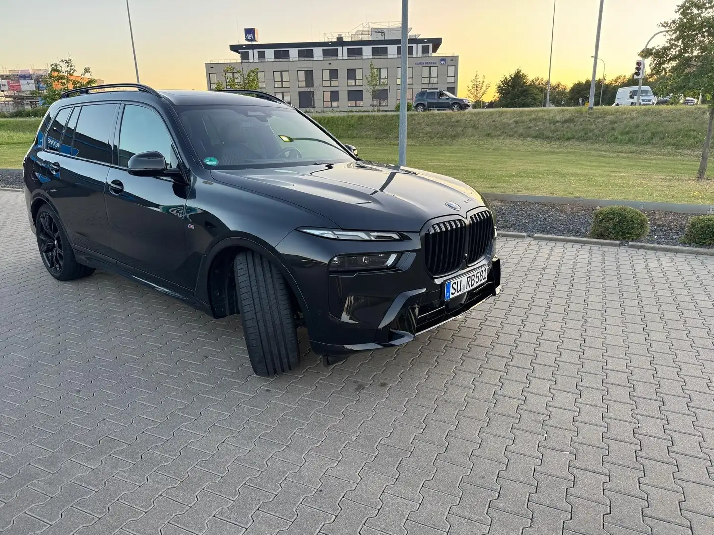 BMW X7 X7 xDrive40d Чёрный - 1