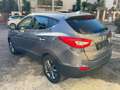 Hyundai iX35 1.7 CRDI 115 CV. 2WD X-POSSIBLE TETTO+NAVI+RETROC. Gris - thumbnail 5