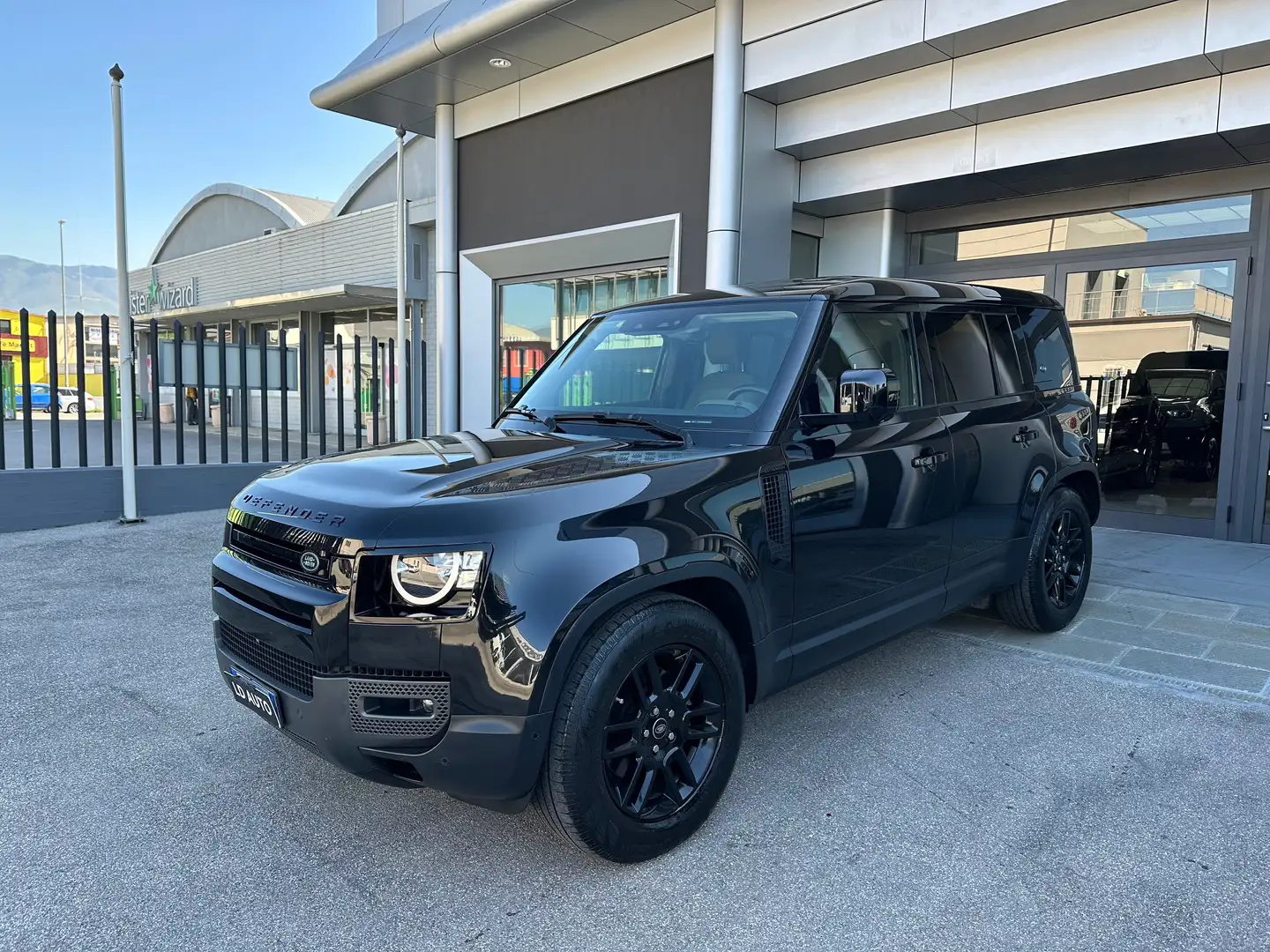 Land Rover Defender Defender 110 3.0d i6 mhev SE awd 250cv auto Nero - 2