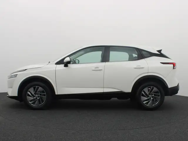 Nissan Qashqai view 2