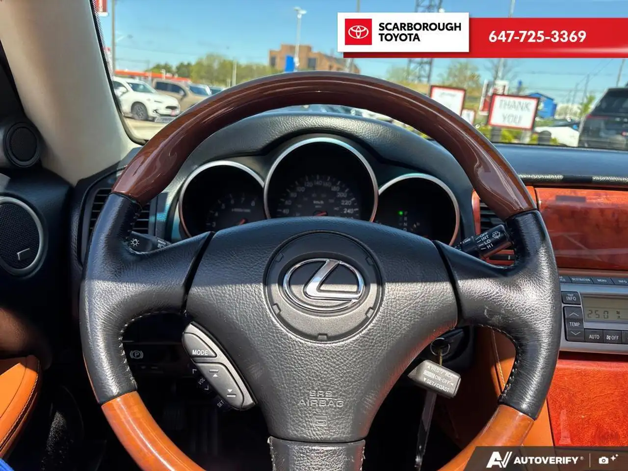 Lexus SC снимка Lexus SC