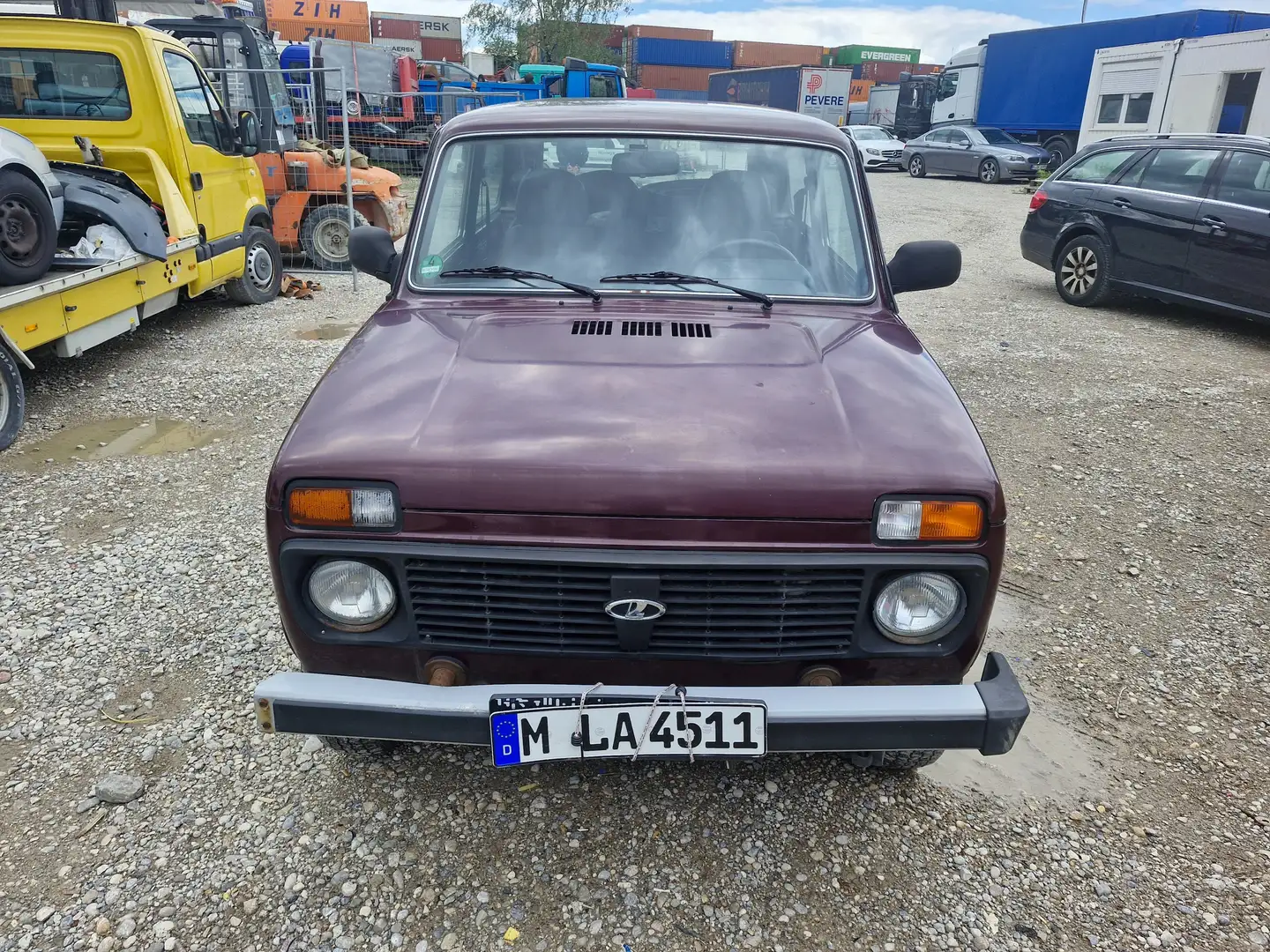 Lada Niva 1.7i Hunter Rouge - 1