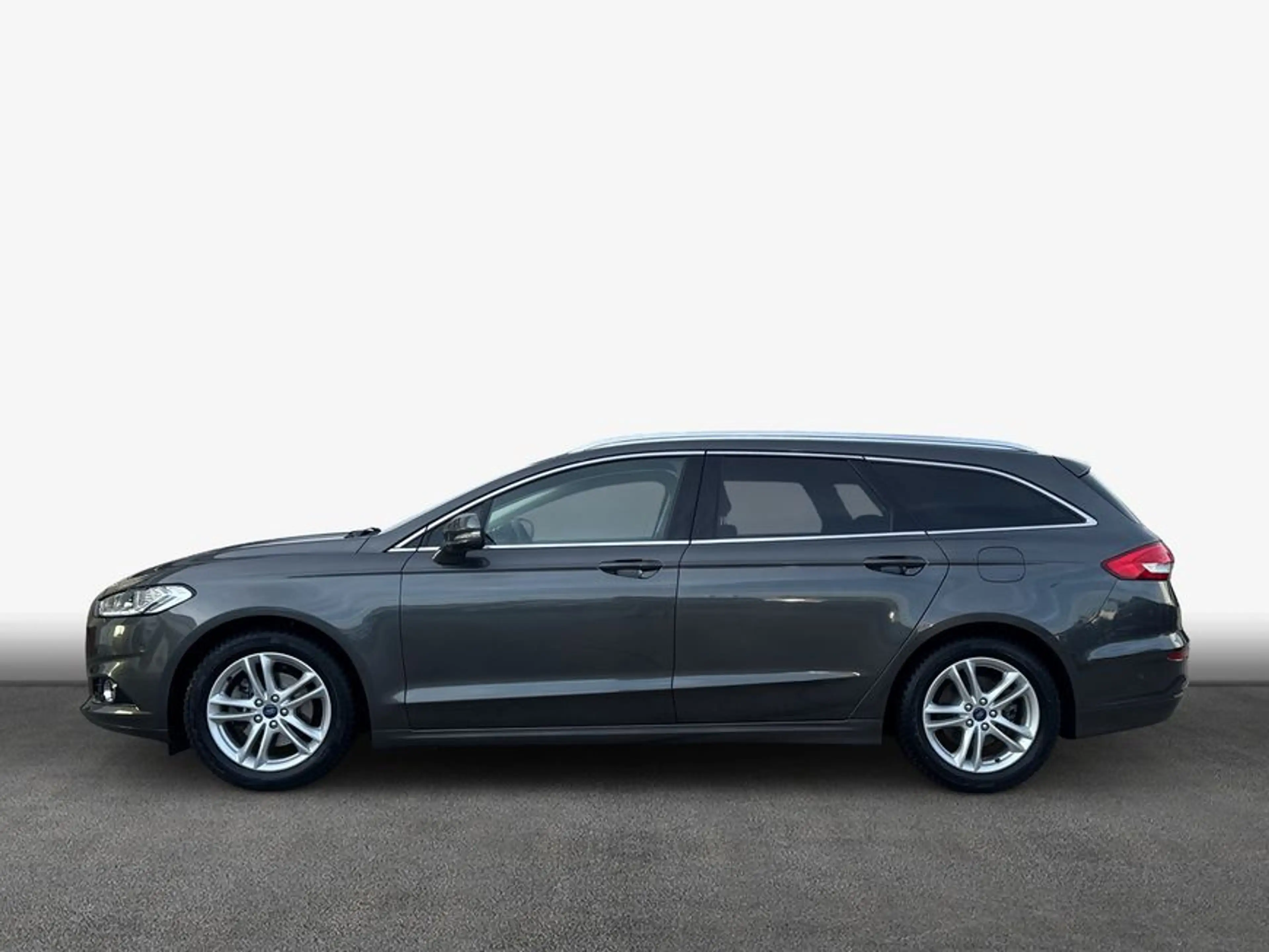 Ford Mondeo Turnier 1.5 EcoBoost Titanium Adaptive LED — photo 4
