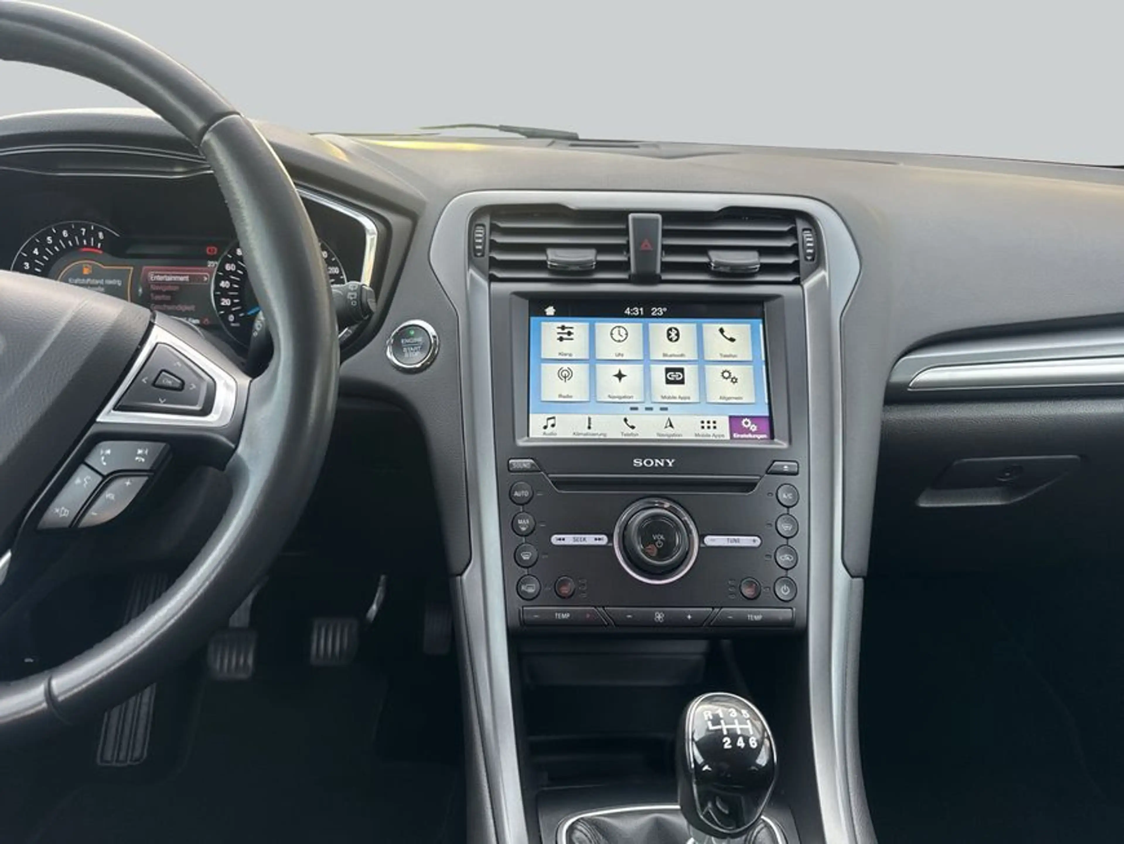 Ford Mondeo Turnier 1.5 EcoBoost Titanium Adaptive LED — photo 14