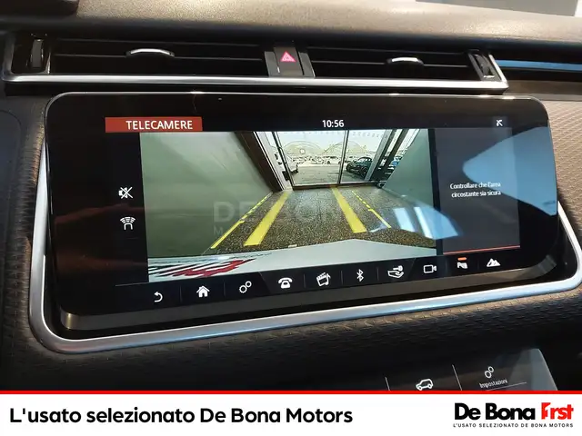 Land Rover Range Rover Velar view 11