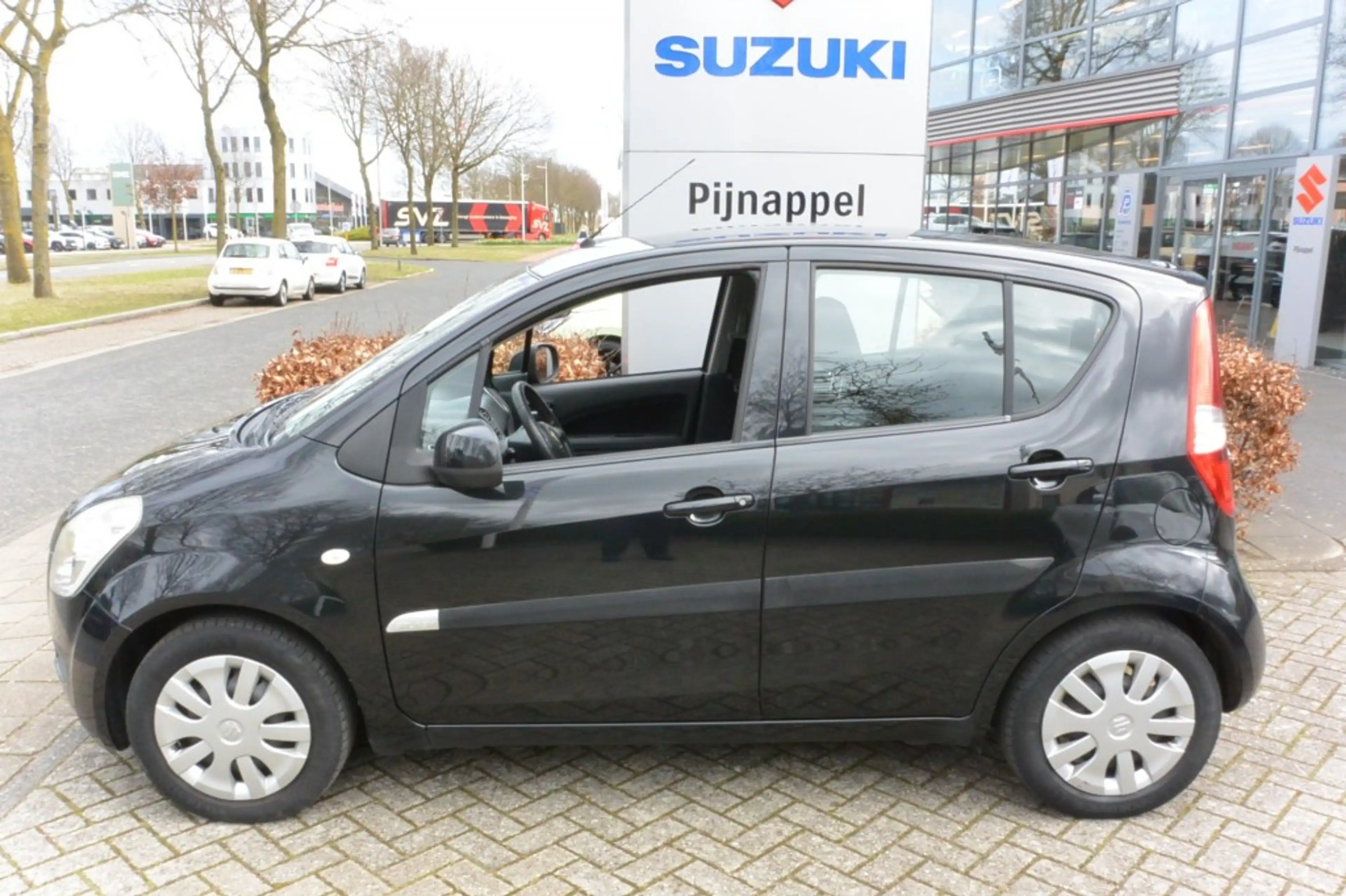Suzuki Splash 1.0 Comfort 5-deurs Airco — photo 4