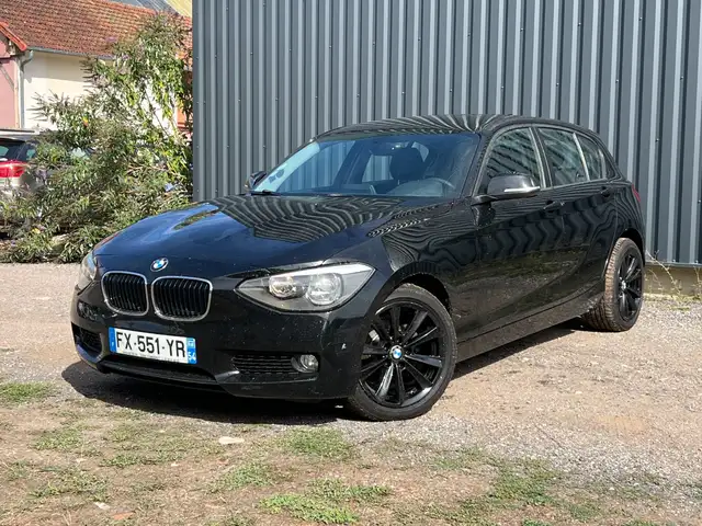 BMW 1 Series view 5