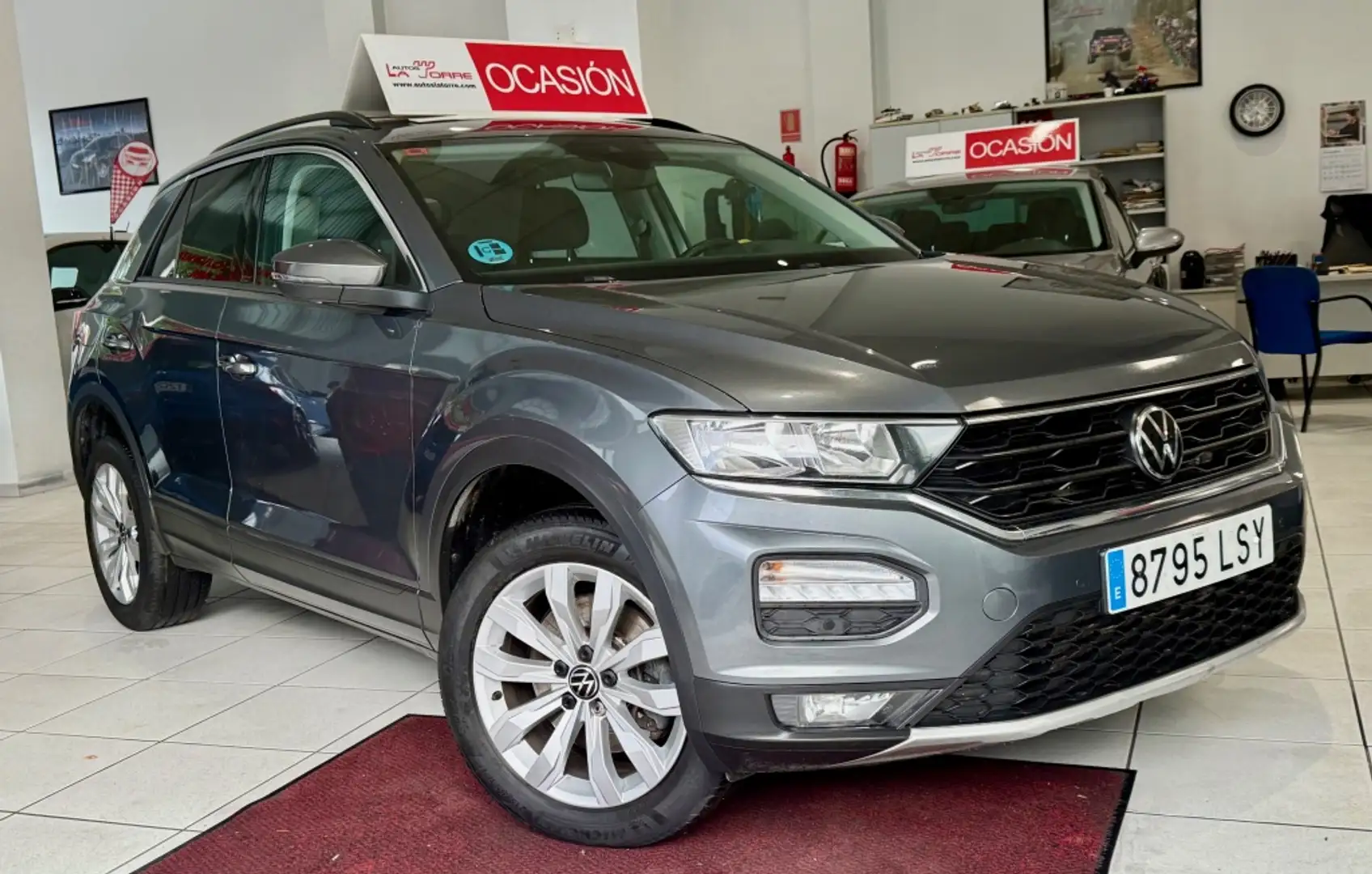 Volkswagen T-Roc 2.0TDI Advance DSG7 Gris - 1
