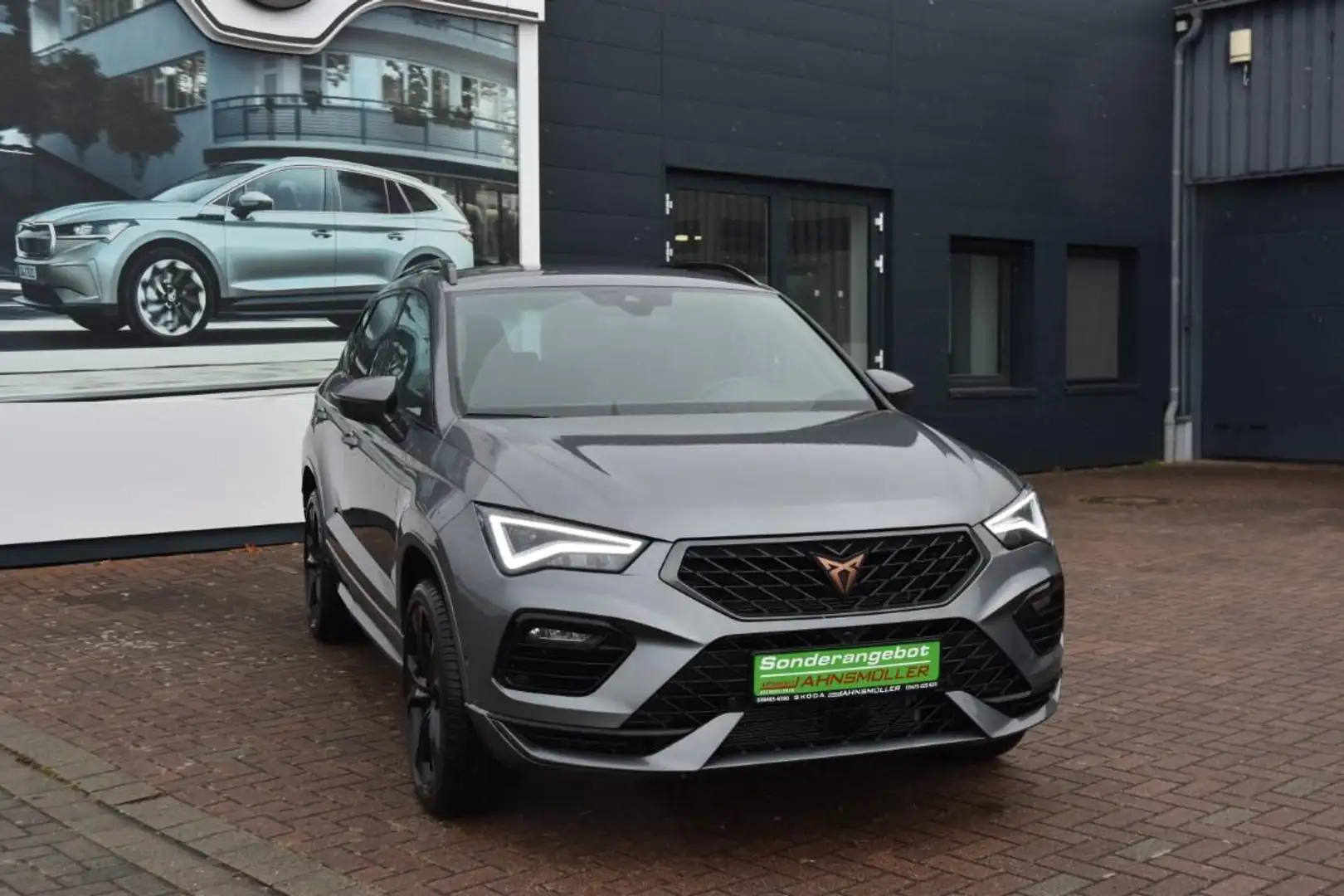 CUPRA Ateca 2.0 TSI 4x4*Voll-LED*Navi*AHK*ACC*R.Cam* Grau - 1