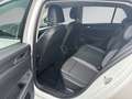 Volkswagen Golf VIII 2.0 TDI DSG GOAL LED+NAVI+AHK+RFK+ACC+ Weiß - thumbnail 10