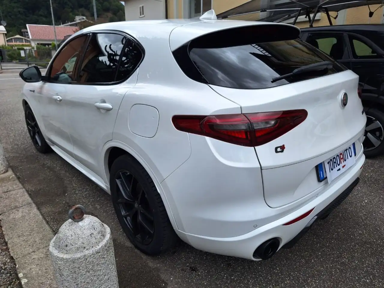 Alfa Romeo Stelvio 2021