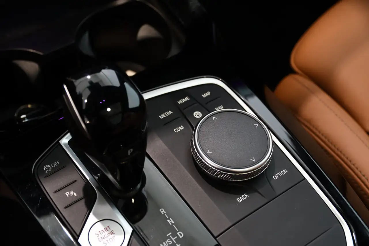 BMW X3 снимка BMW X3