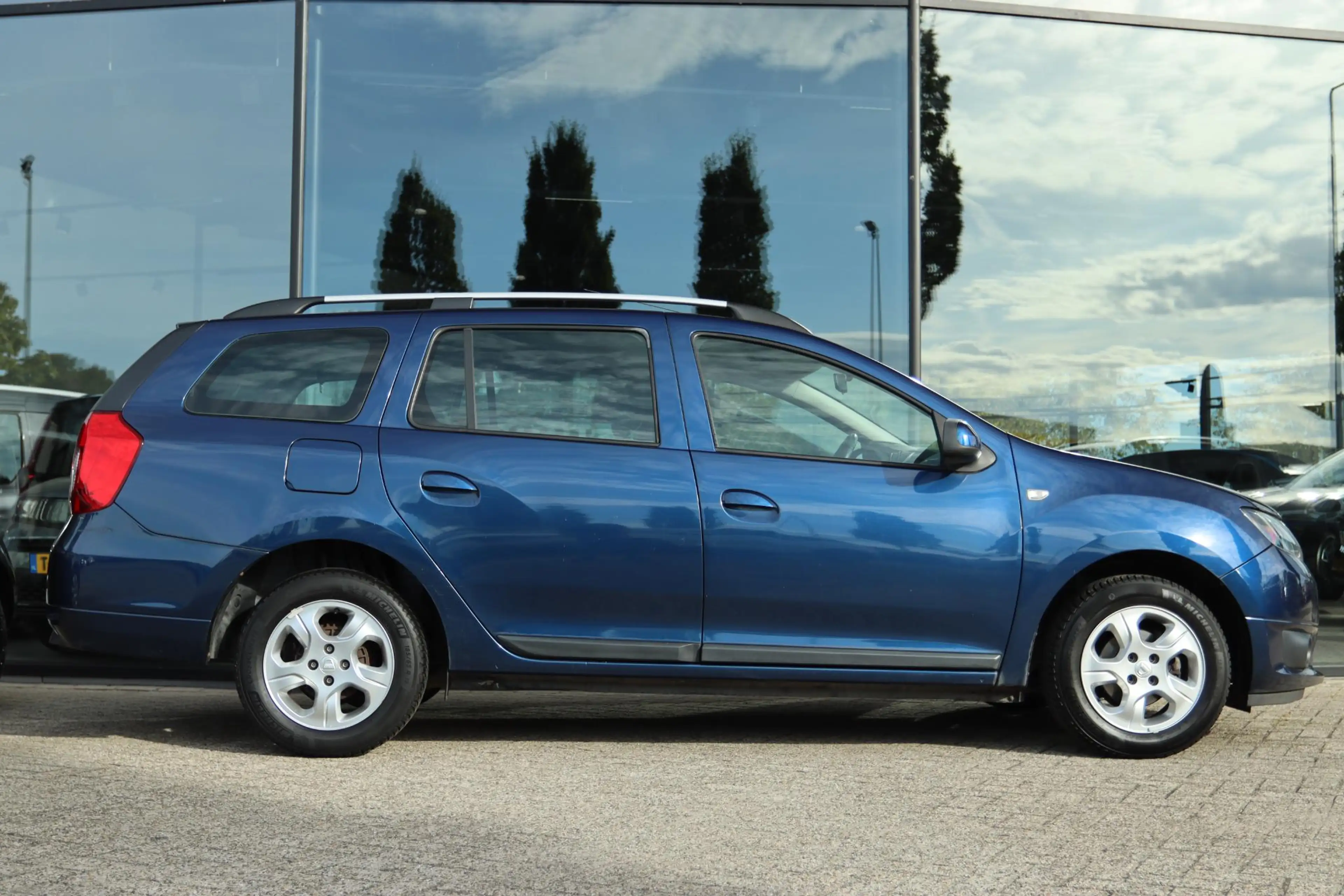 Dacia Logan MCV 0.9 TCe S&S PRESTIGE | AIRCO | NAVI | PDC | CR — photo 8