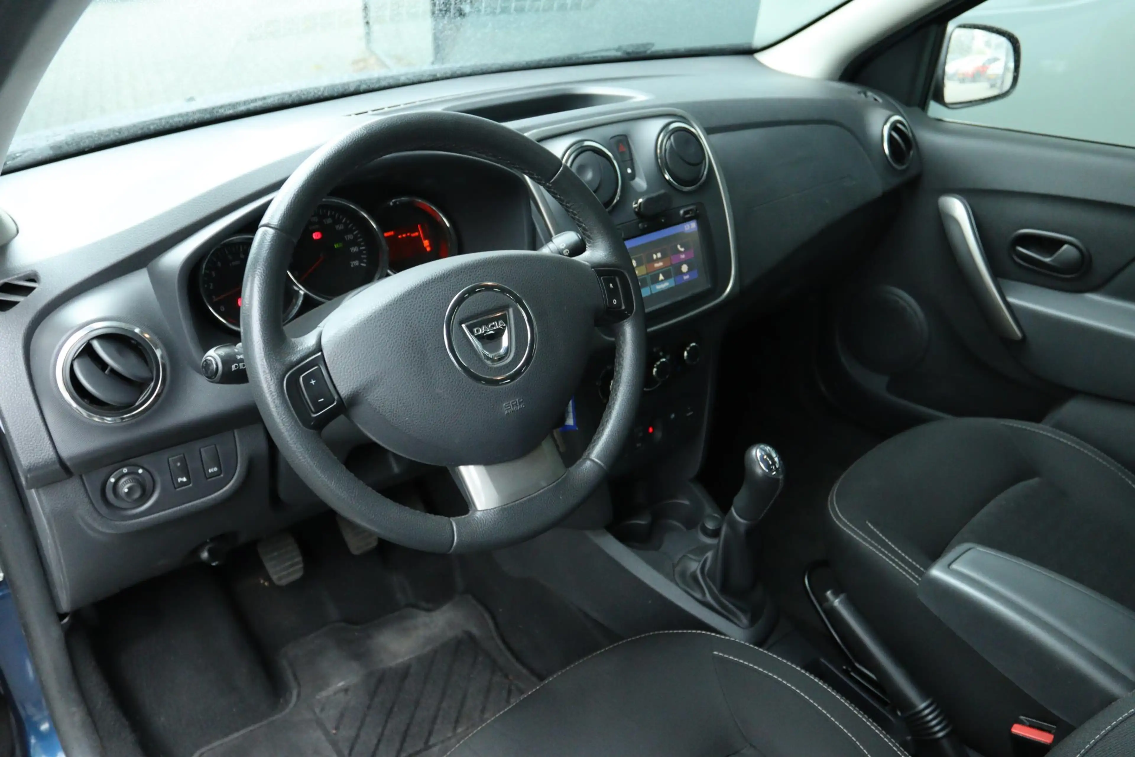 Dacia Logan MCV 0.9 TCe S&S PRESTIGE | AIRCO | NAVI | PDC | CR — photo 3