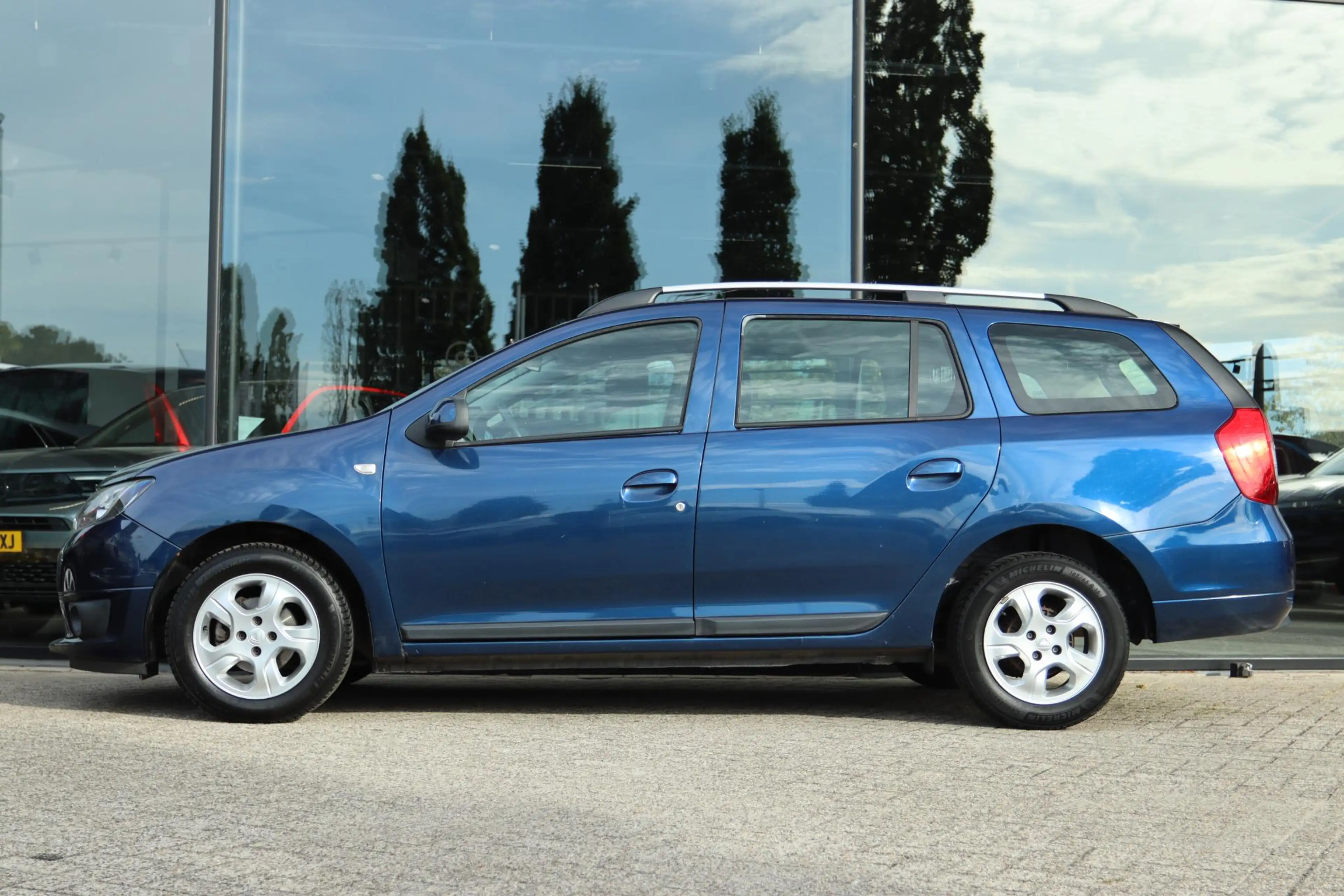 Dacia Logan MCV 0.9 TCe S&S PRESTIGE | AIRCO | NAVI | PDC | CR — photo 11
