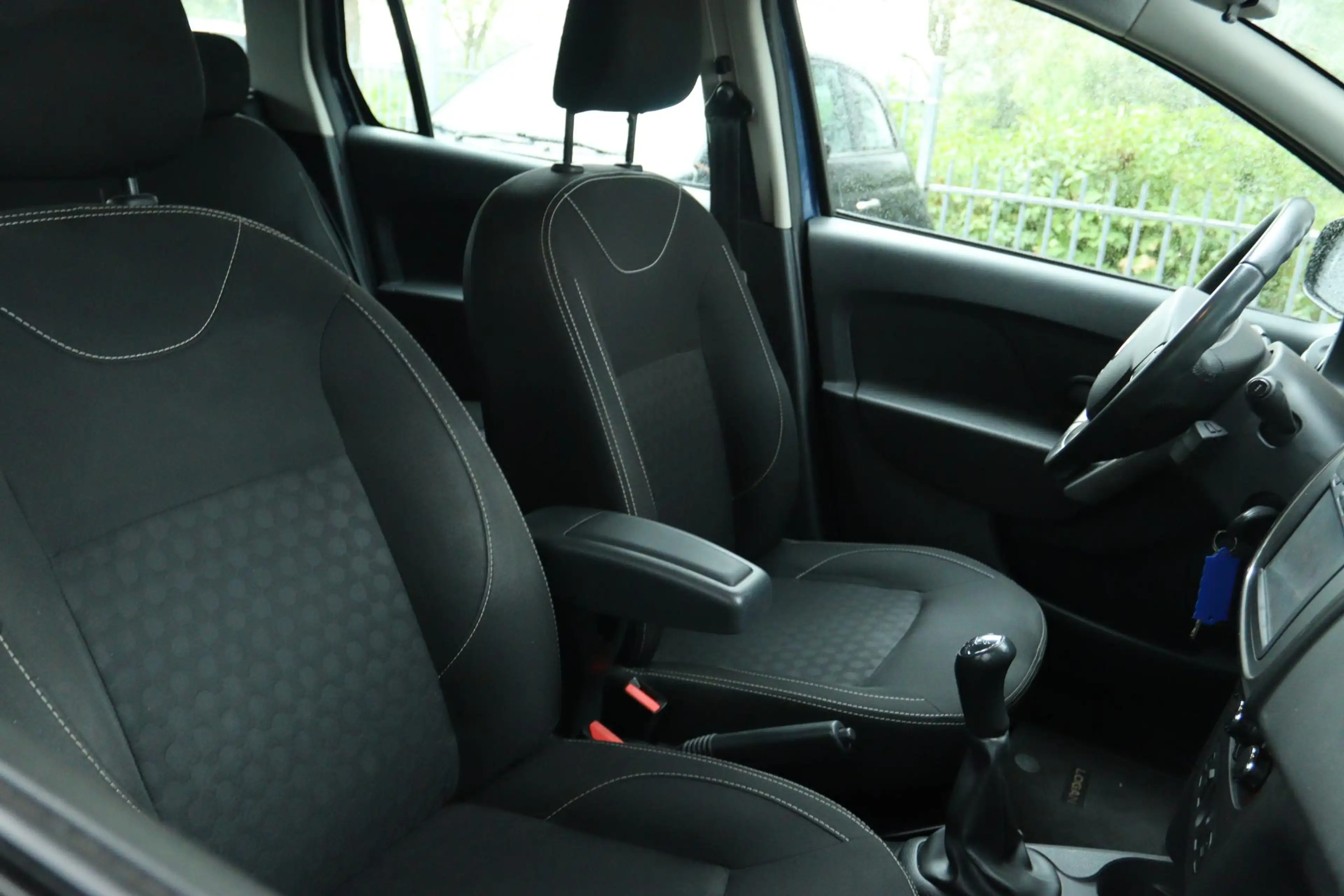 Dacia Logan MCV 0.9 TCe S&S PRESTIGE | AIRCO | NAVI | PDC | CR — photo 5