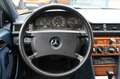 Mercedes-Benz E 260 * H Kennzeichen * Automatik * Klima * Bílá - thumbnail 11