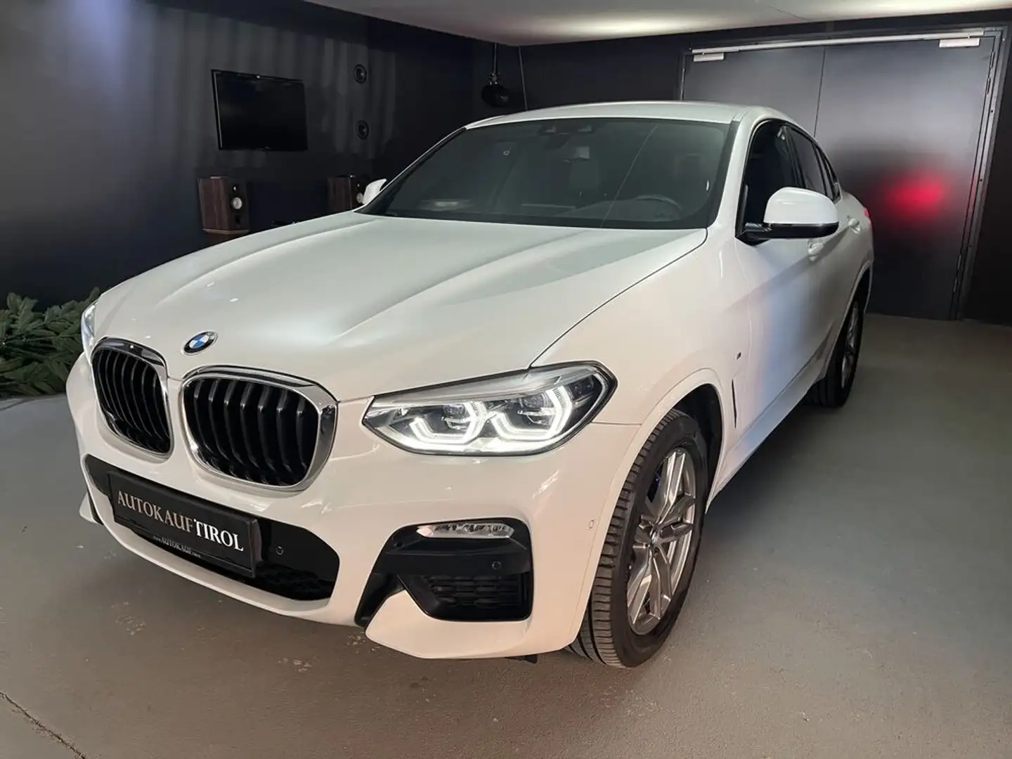 BMW X4 xDrive30i M Sport *AHV*Head*LASER Weiß - 1