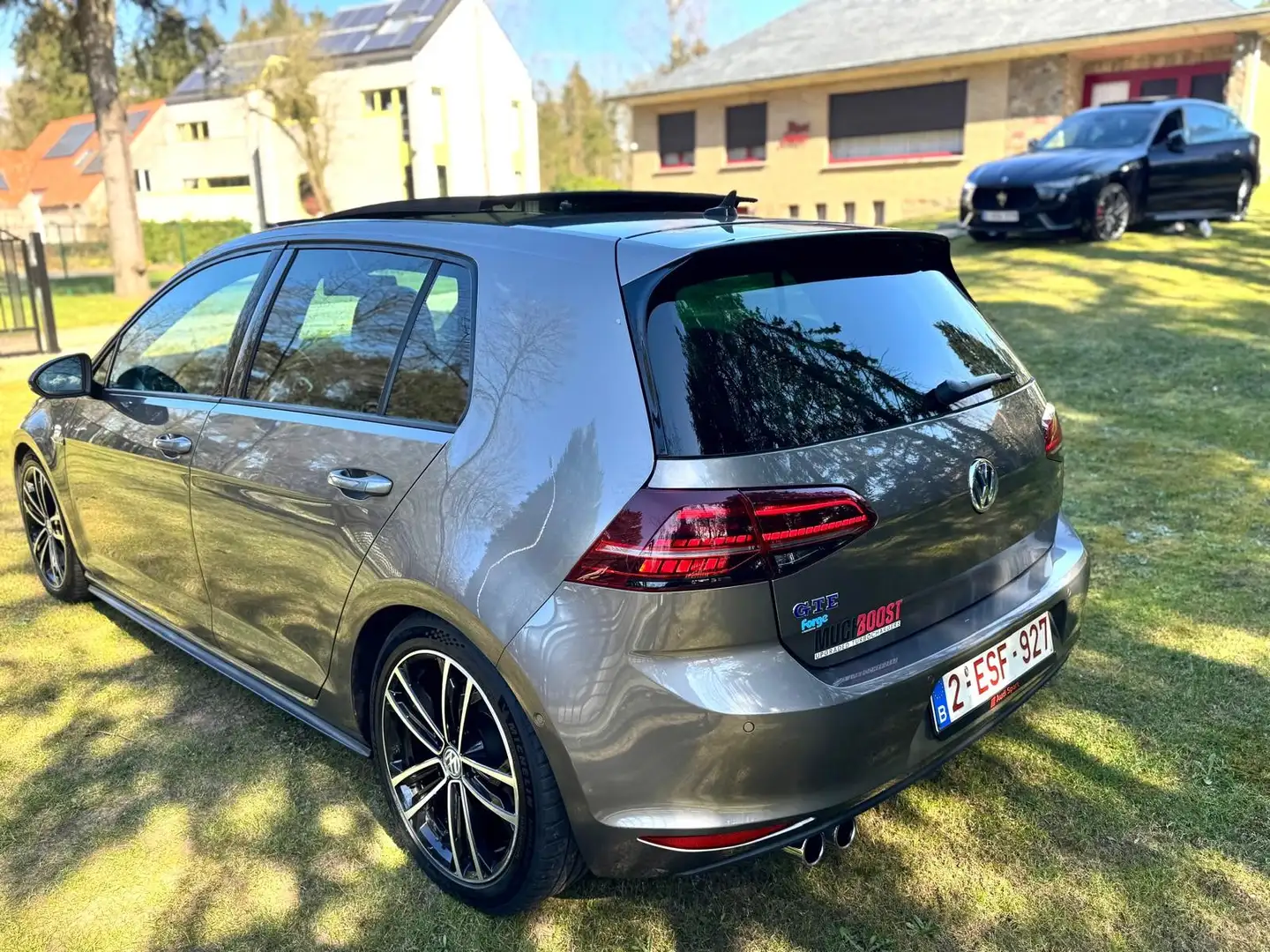 Volkswagen Golf 1.4 GTE Plug-In-Hybrid DSG - 1
