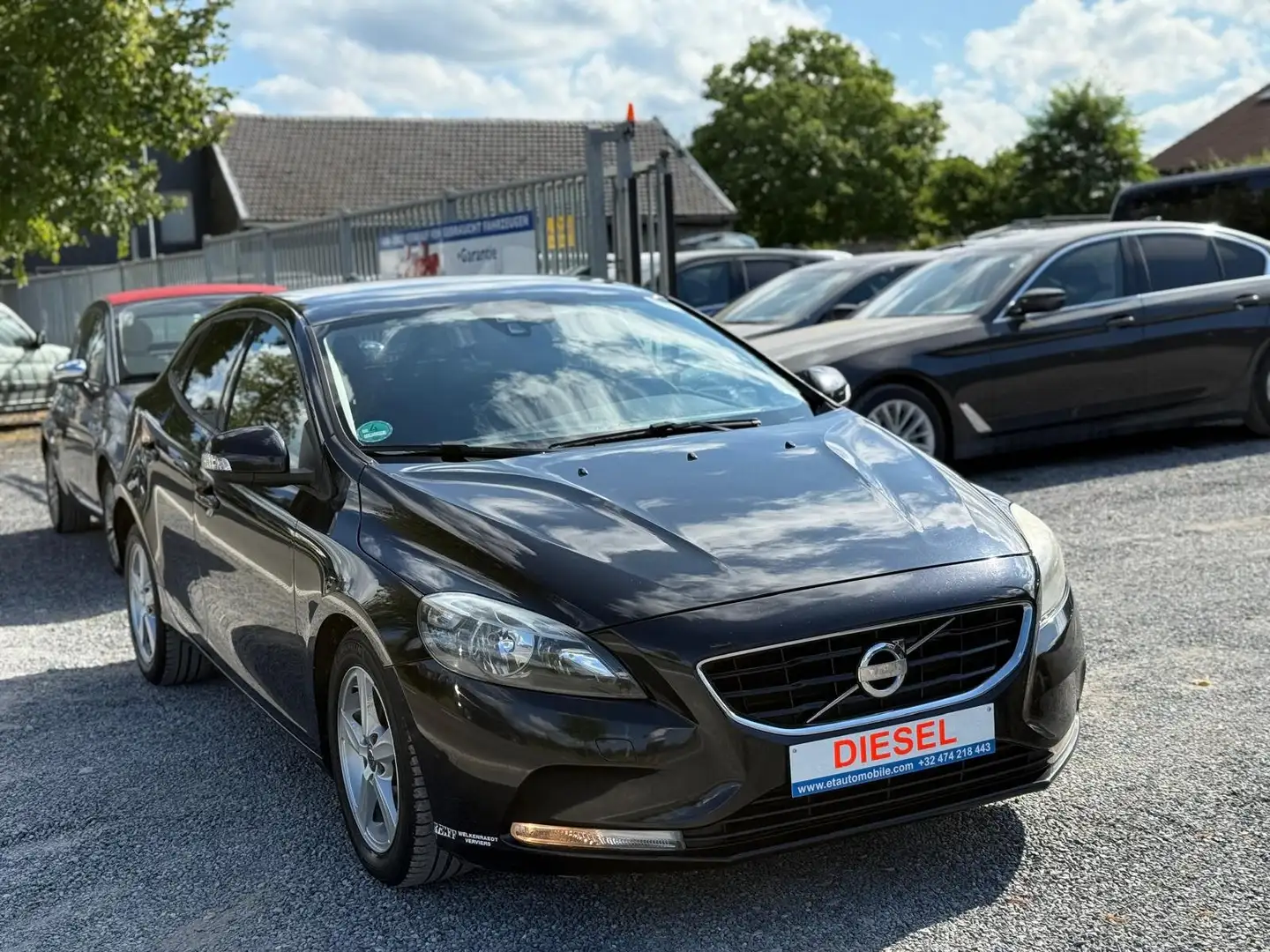 Volvo V40 V40 1.6 D2 Summum Negro - 1