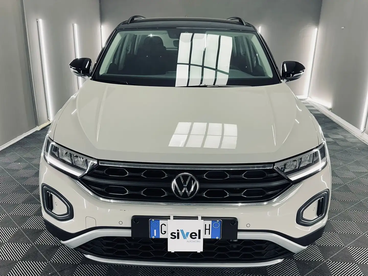 Volkswagen T-Roc T-Roc 2022 1.0 tsi Style 110cv Beige - 2