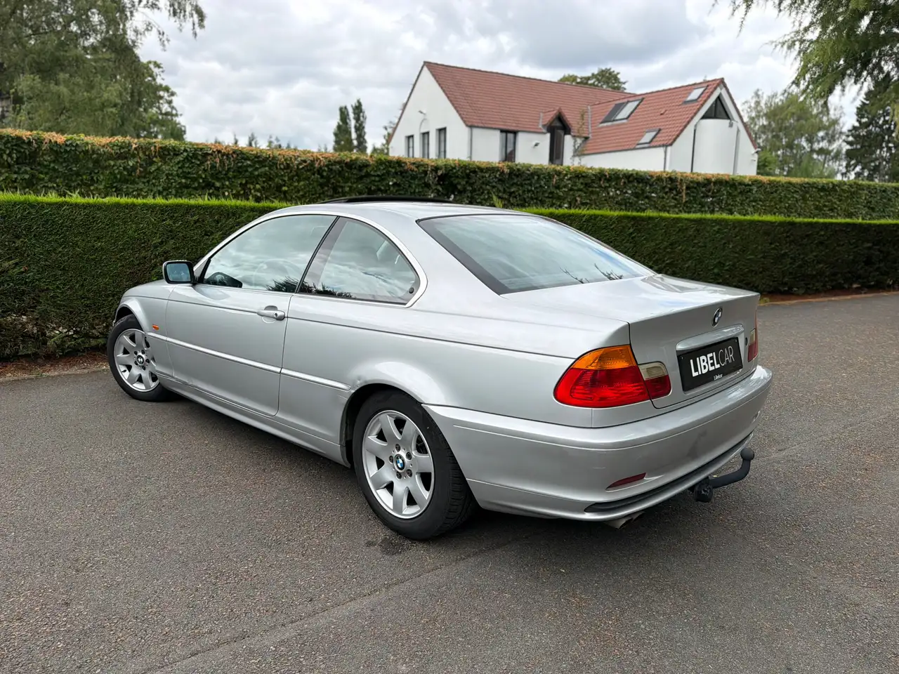 BMW 320 CiA *AUTOMATIQUE* *GARANTIE* *CUIR* *AIRCO* *SIEGES CHAUFFANTS* *TOIT OUVRANT*, foto 5