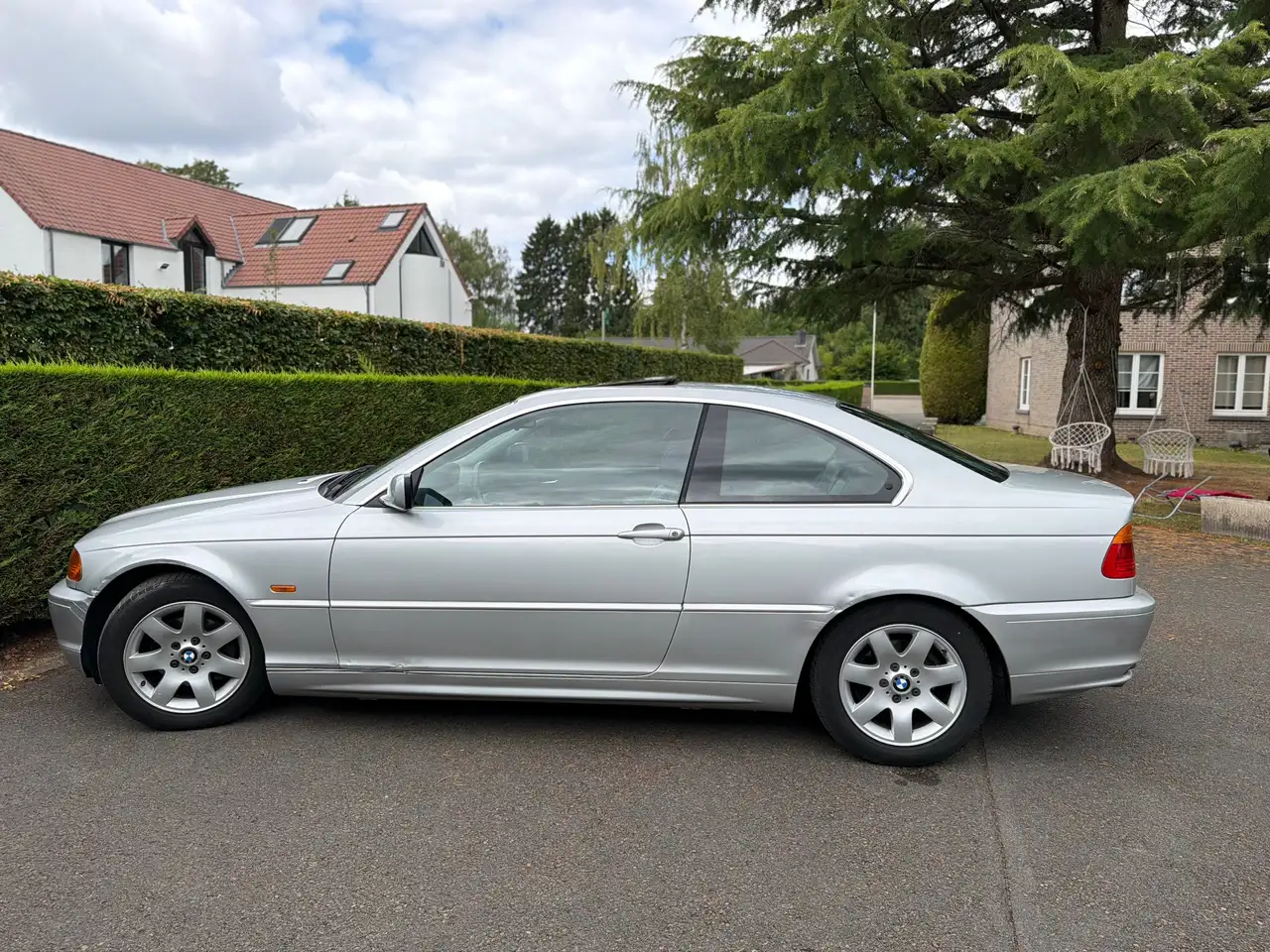 BMW 320 CiA *AUTOMATIQUE* *GARANTIE* *CUIR* *AIRCO* *SIEGES CHAUFFANTS* *TOIT OUVRANT*, foto 4