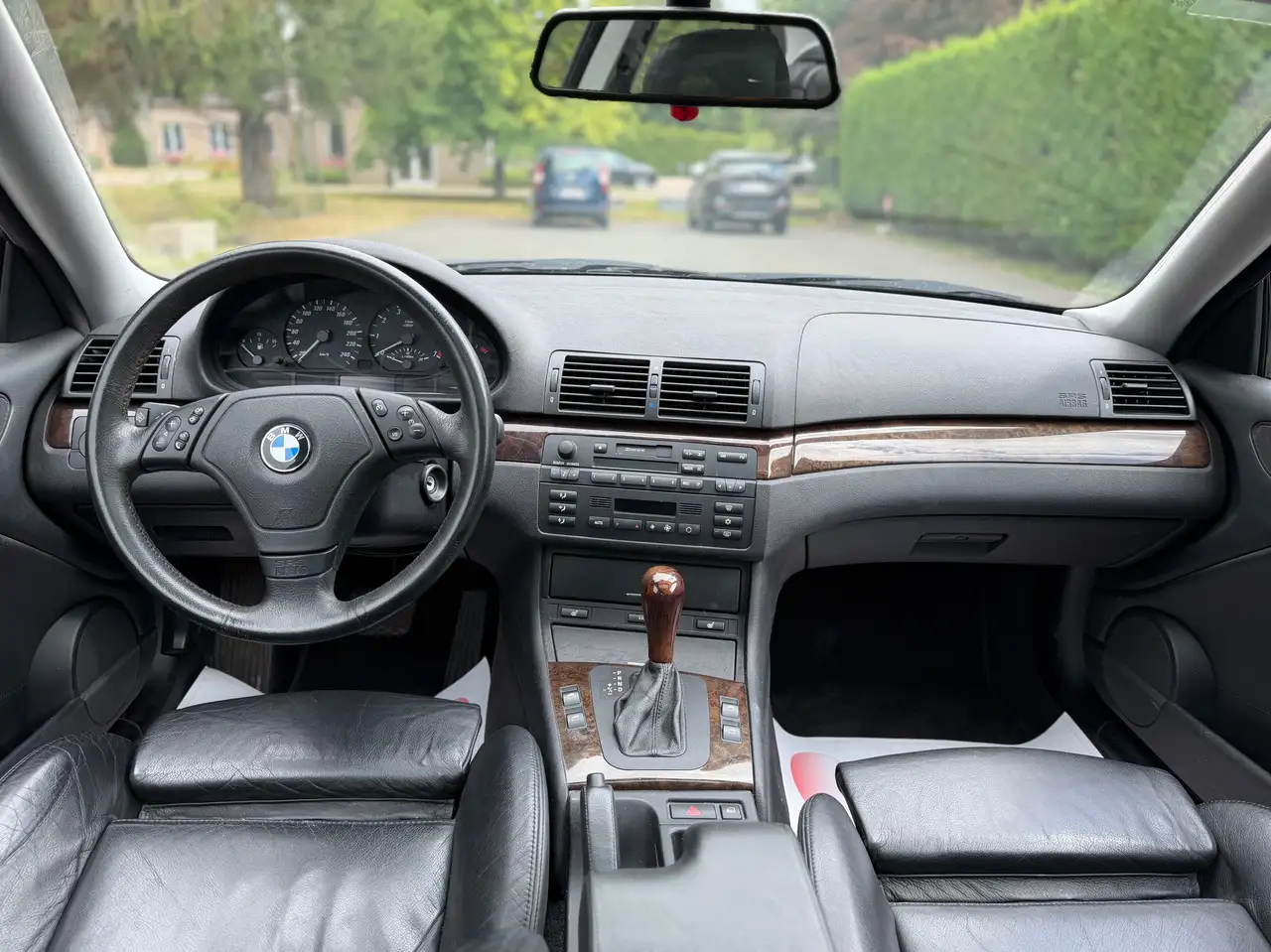 BMW 320 CiA *AUTOMATIQUE* *GARANTIE* *CUIR* *AIRCO* *SIEGES CHAUFFANTS* *TOIT OUVRANT*, foto 12