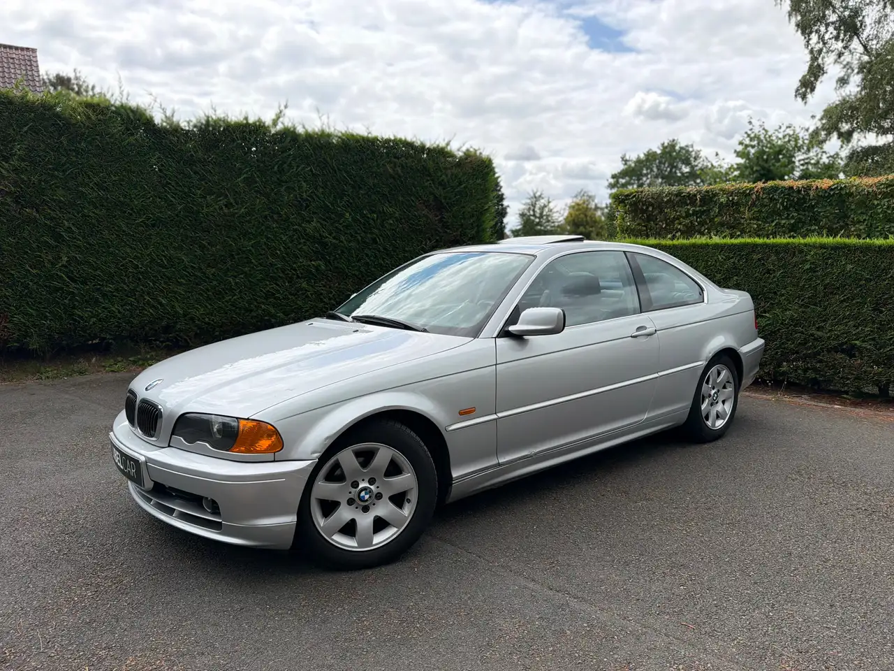 BMW 320 CiA *AUTOMATIQUE* *GARANTIE* *CUIR* *AIRCO* *SIEGES CHAUFFANTS* *TOIT OUVRANT*, foto 2