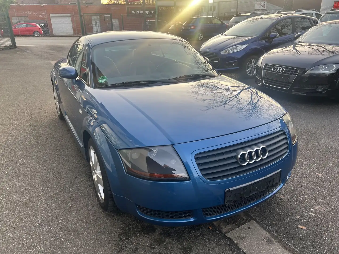 Audi TT 1.8 T Coupe"Klimaaut."Leder"SHZ"Top Zustand" Blau - 1