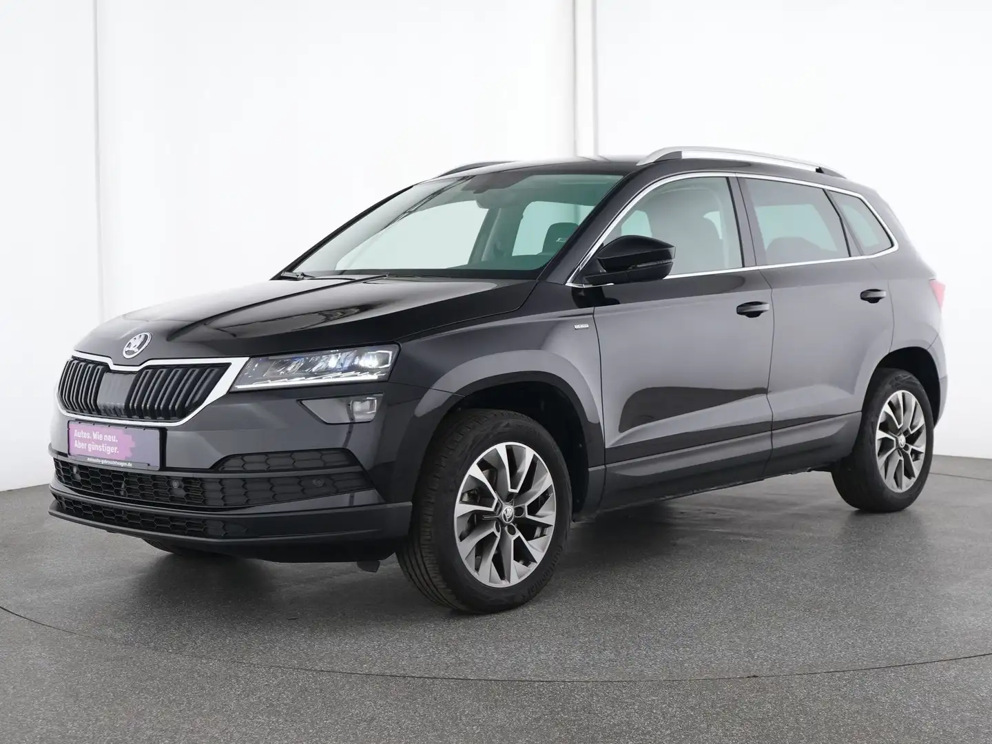 Skoda Karoq Clever AHK|LED|Kamera|Kessy|SHZ|Navi|PDC Black - 2