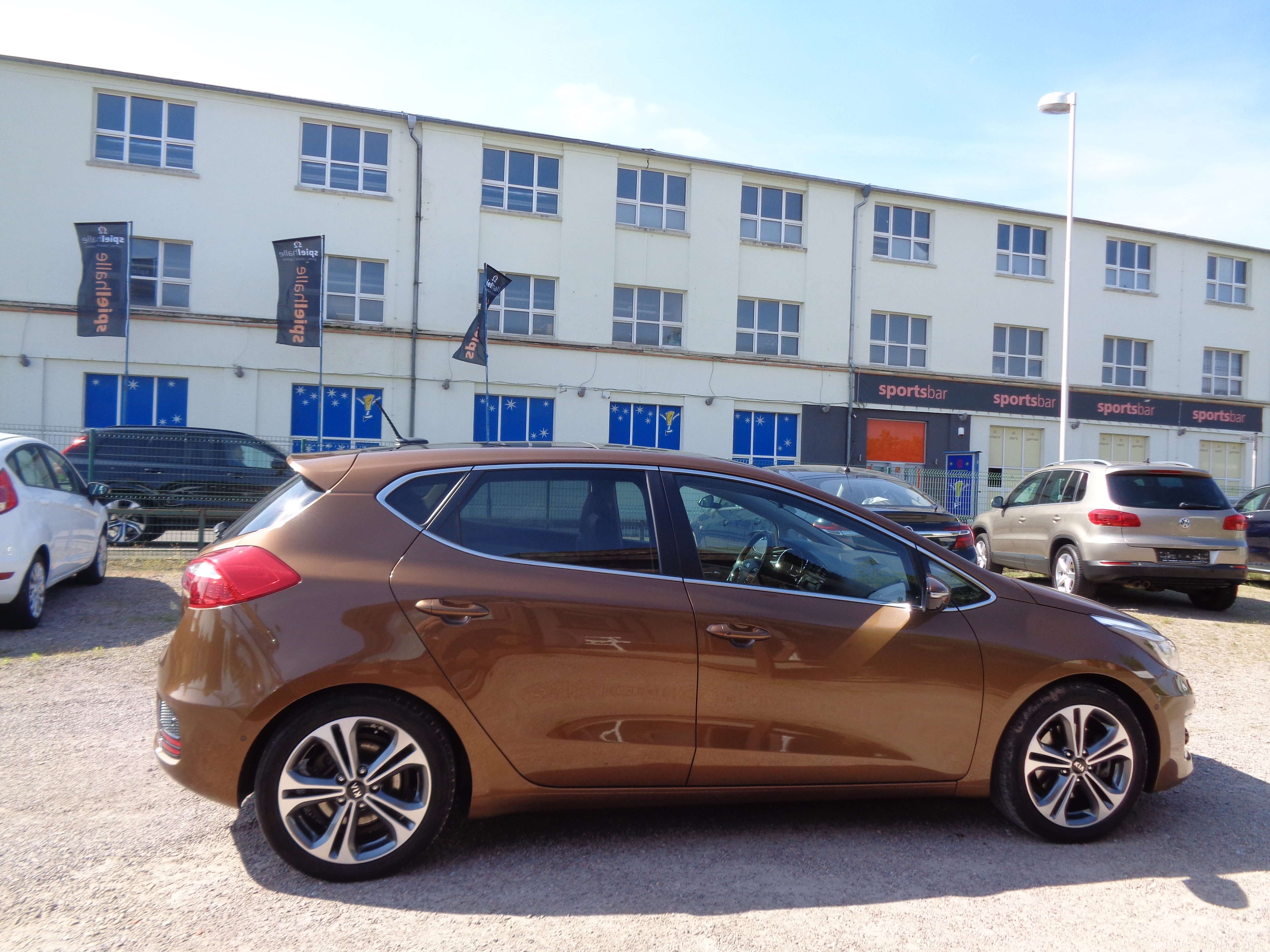 Kia Ceed / cee'd