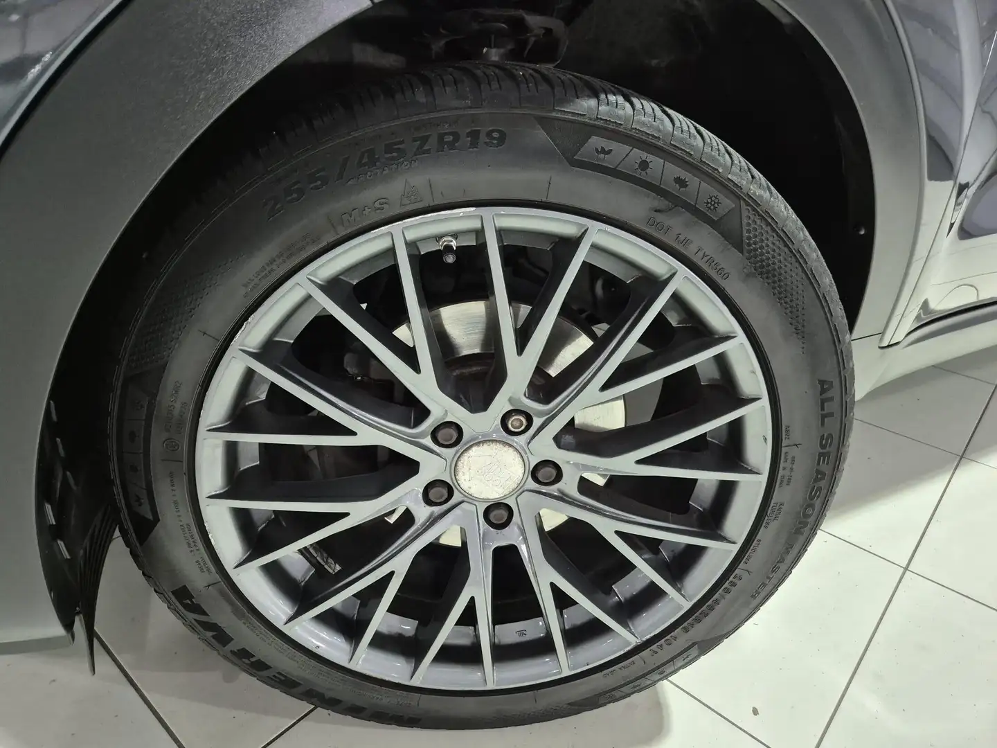 Kia Sportage 1.6 GDI ExecutiveLine Alle opties aanwezig, uniek Gris - 2