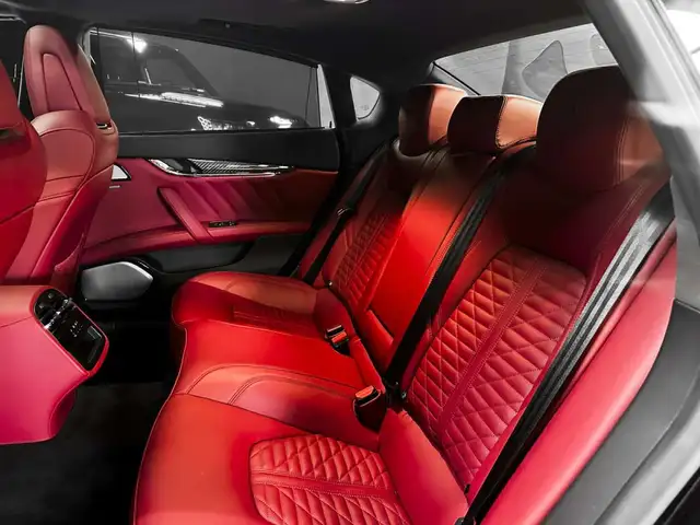 Maserati Quattroporte S Q4 1.hd / CarPlay / Softclos. / Matrix