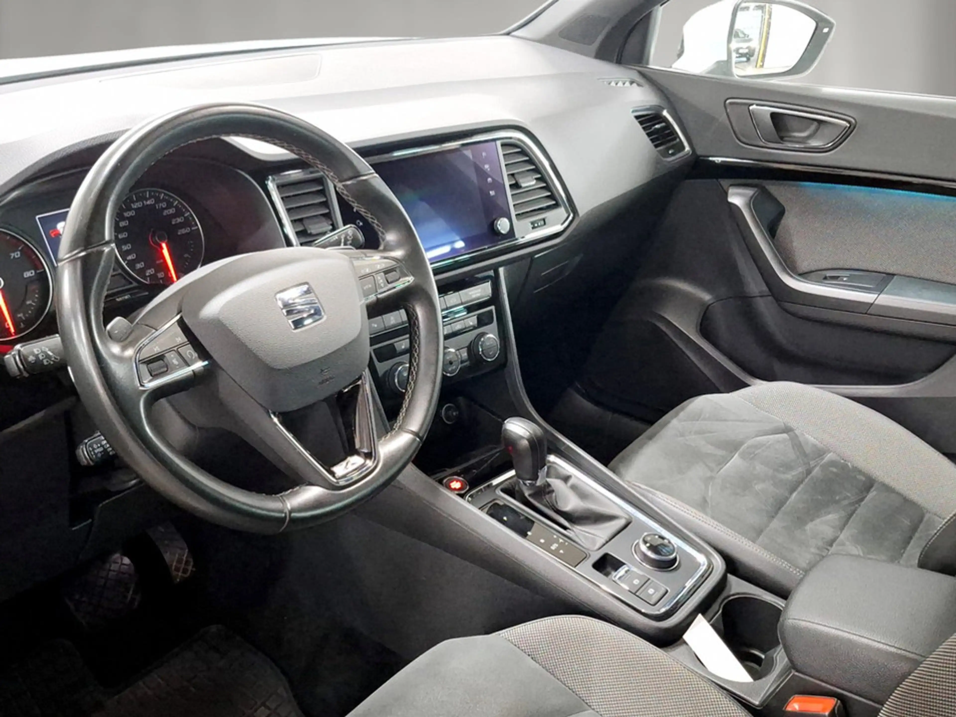 SEAT Ateca Xcellence 1.5 TSI ACT DSG — photo 7